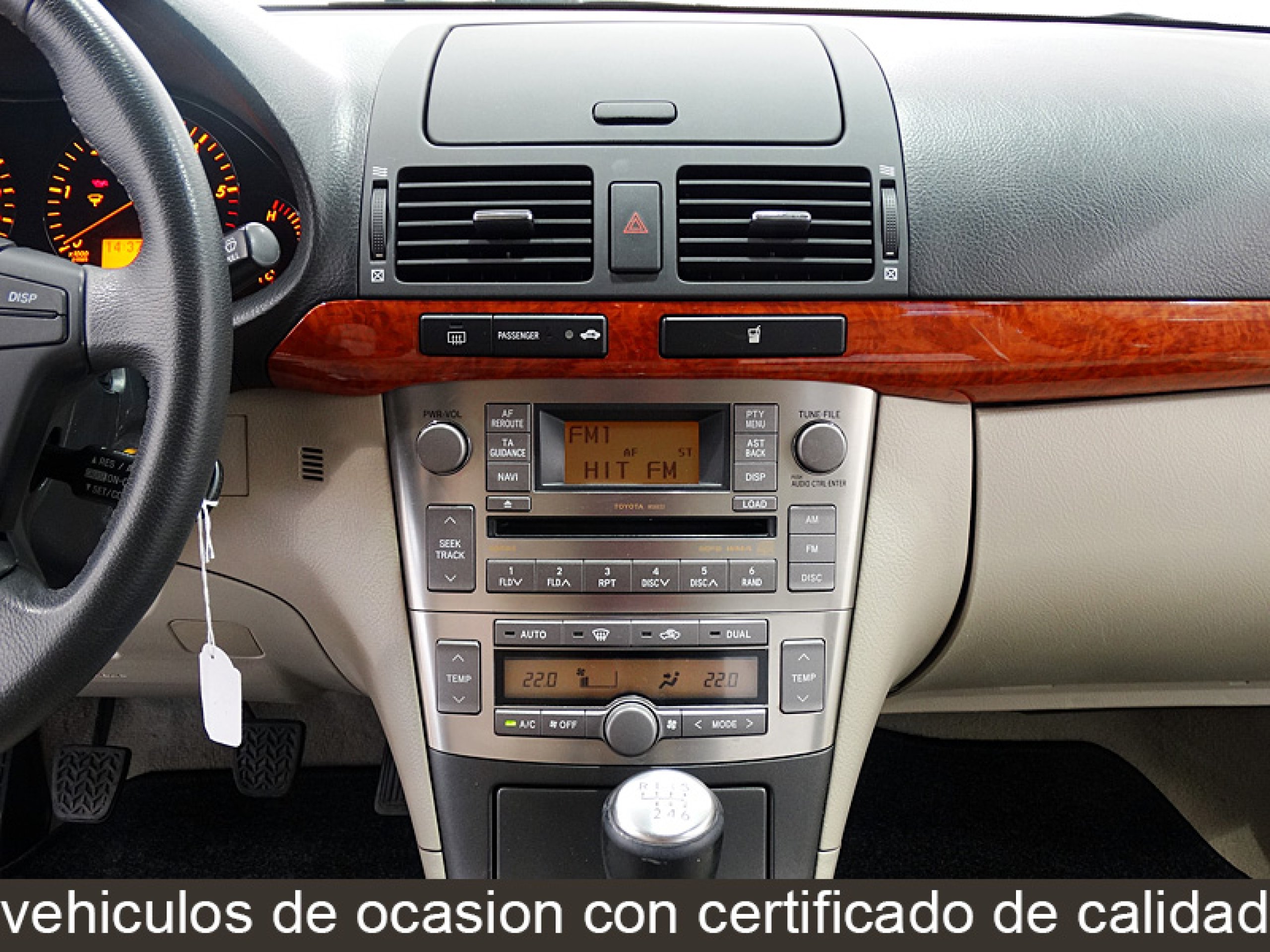 Foto Toyota Avensis 29