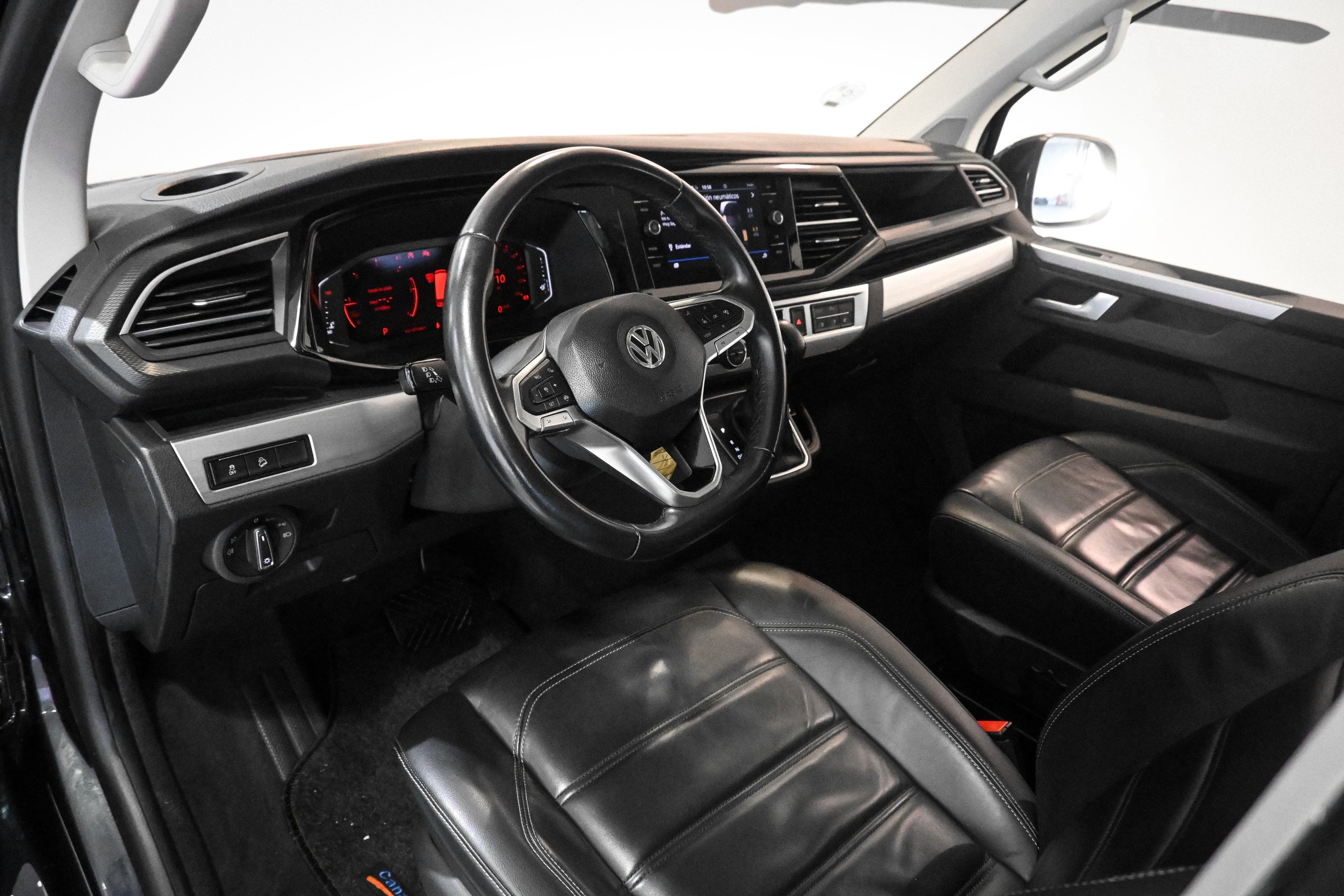 Foto Volkswagen Multivan 10