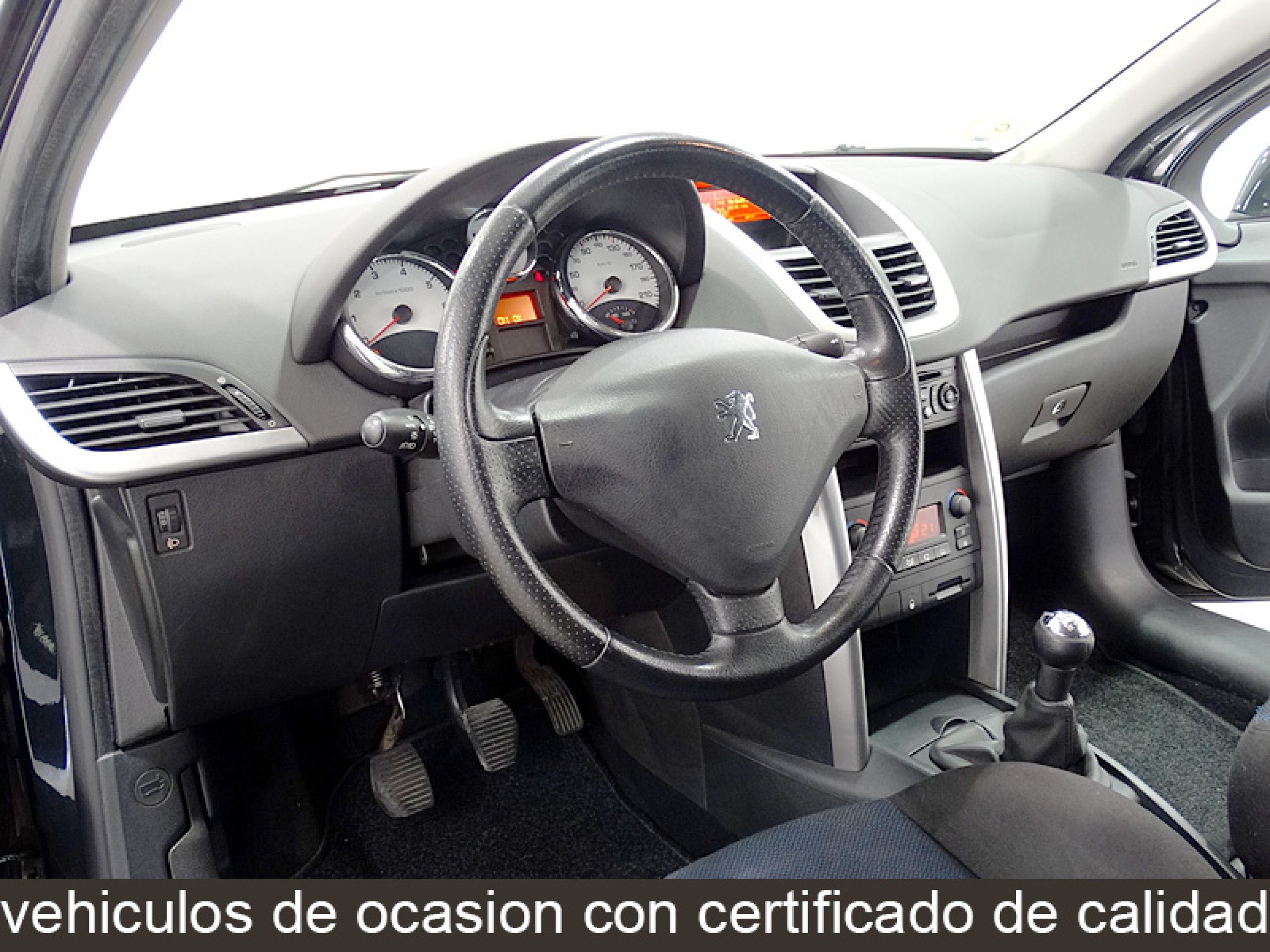 Foto Peugeot 207 22