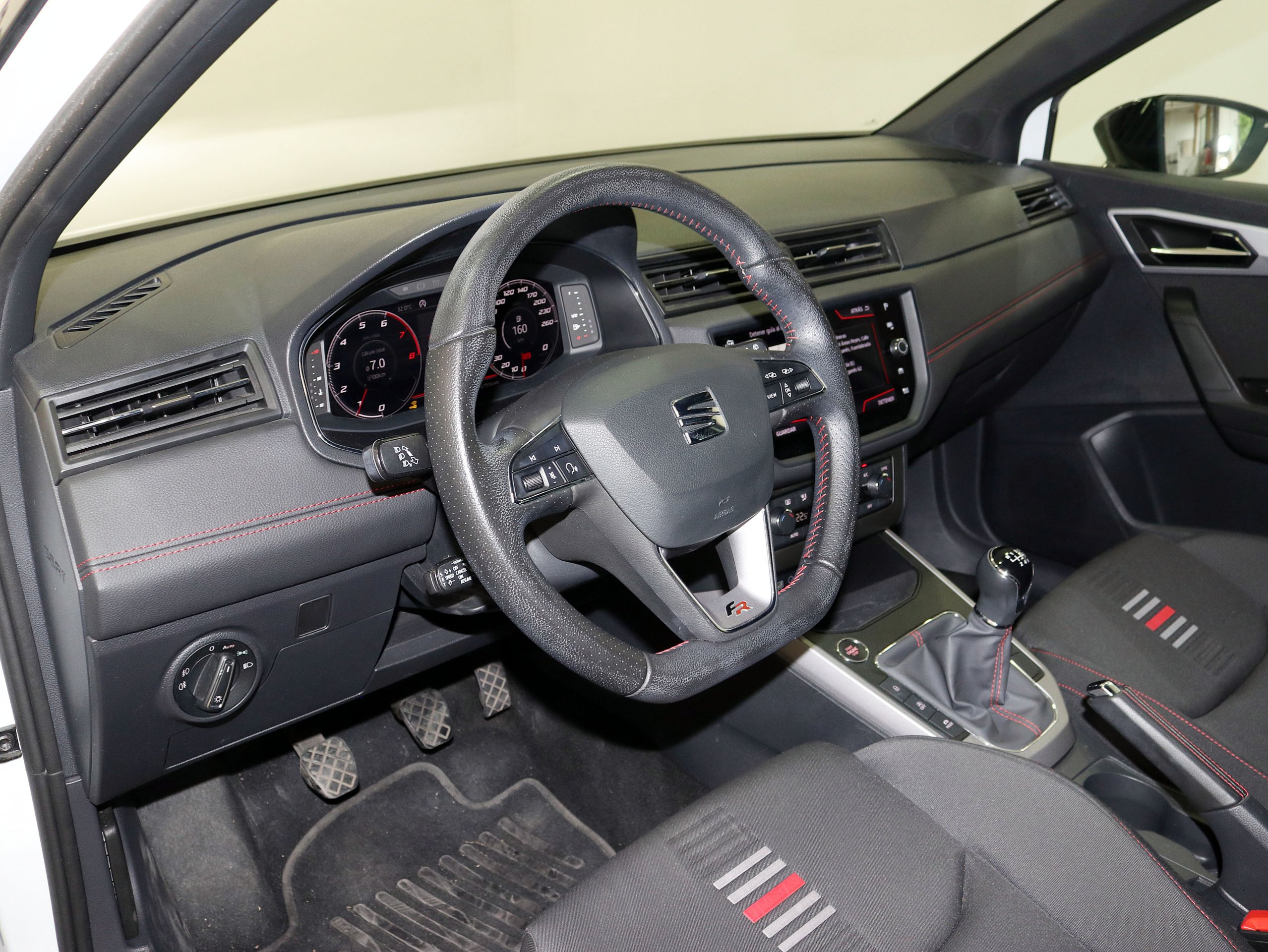 Foto Seat Arona 25