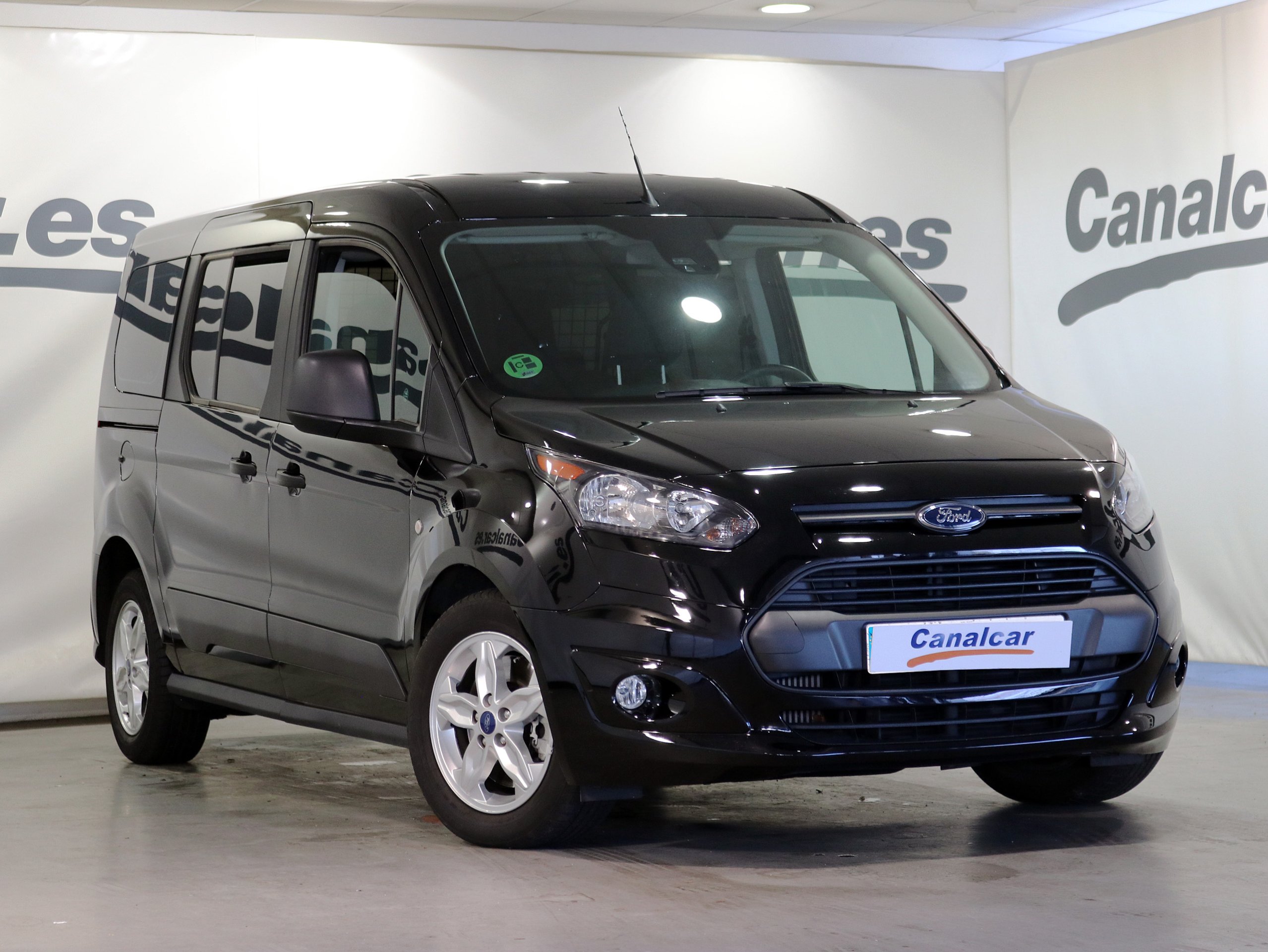 Foto Ford Tourneo 4