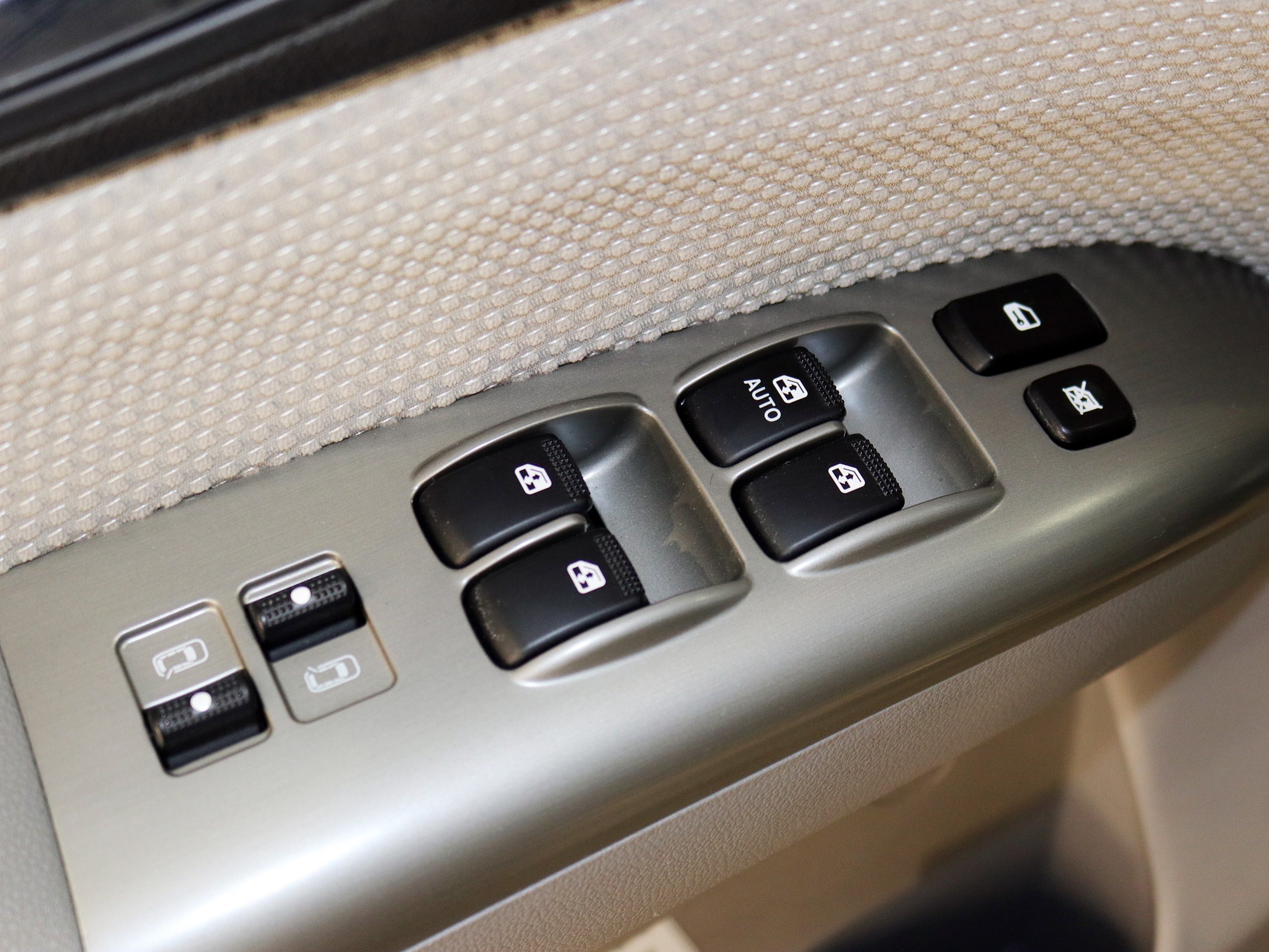 Foto Kia Carnival 26