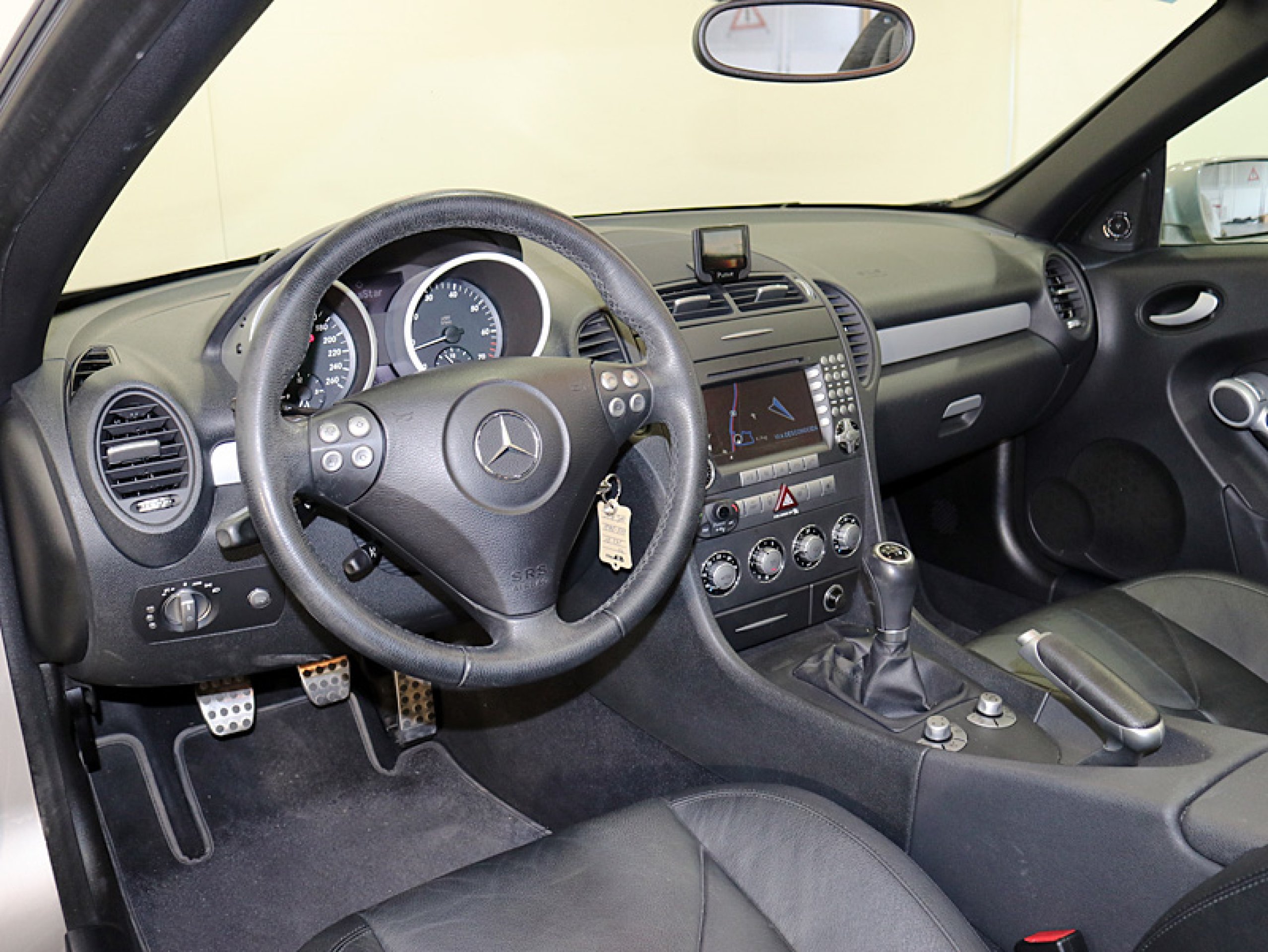 Foto Mercedes-Benz SLK 25