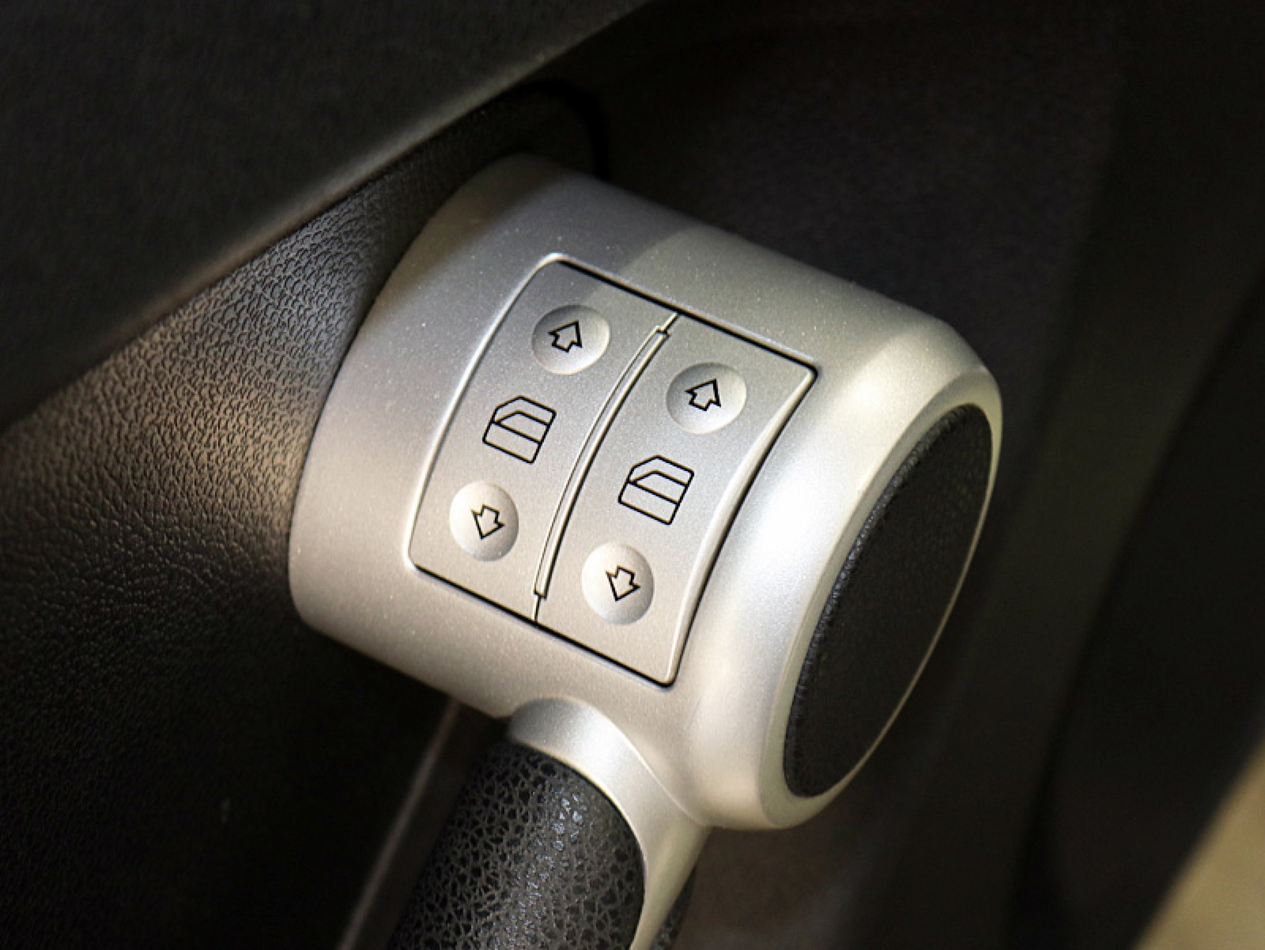 Foto Mercedes-Benz SLK 33