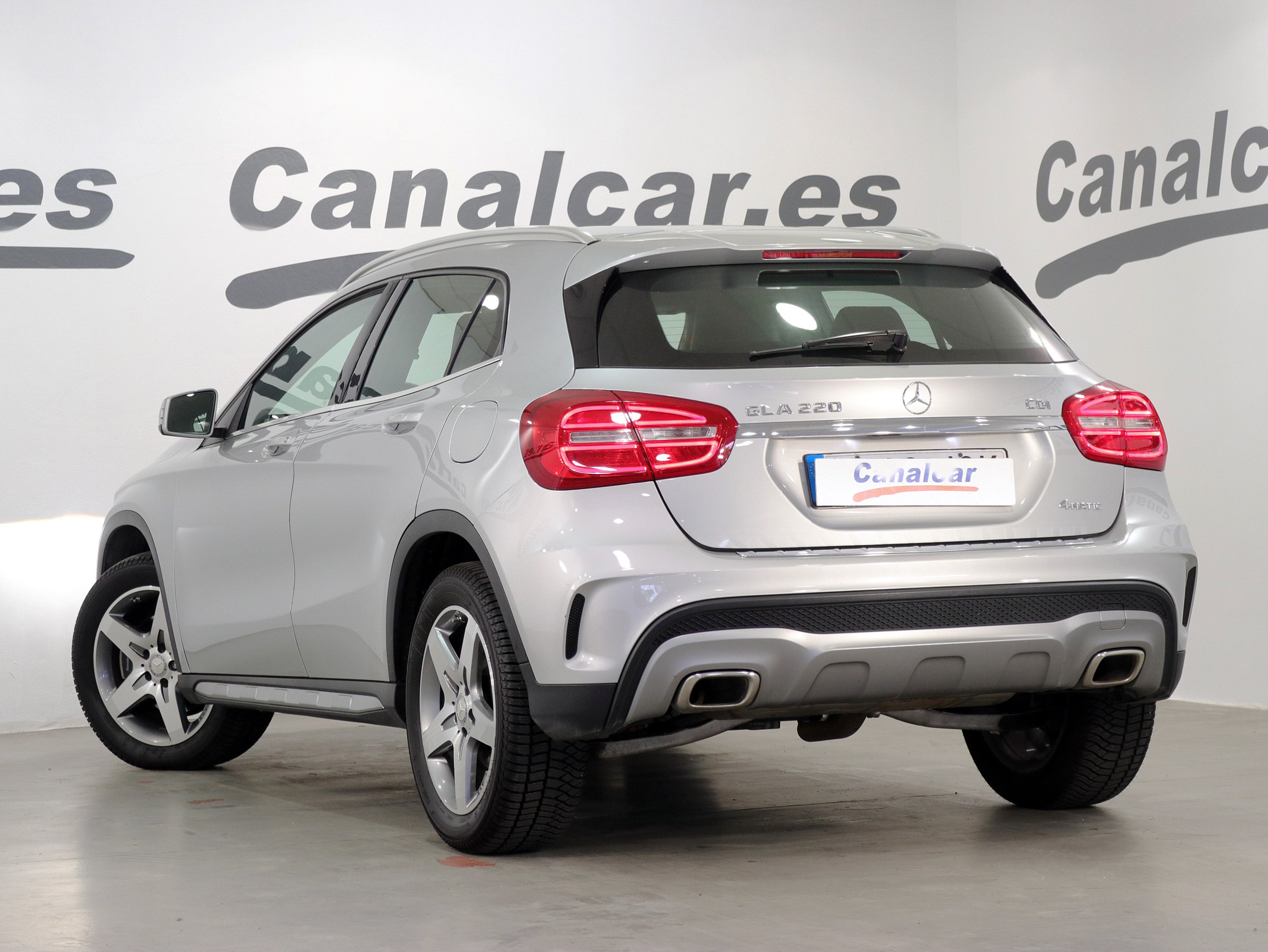 Foto Mercedes-Benz GLA 220 6