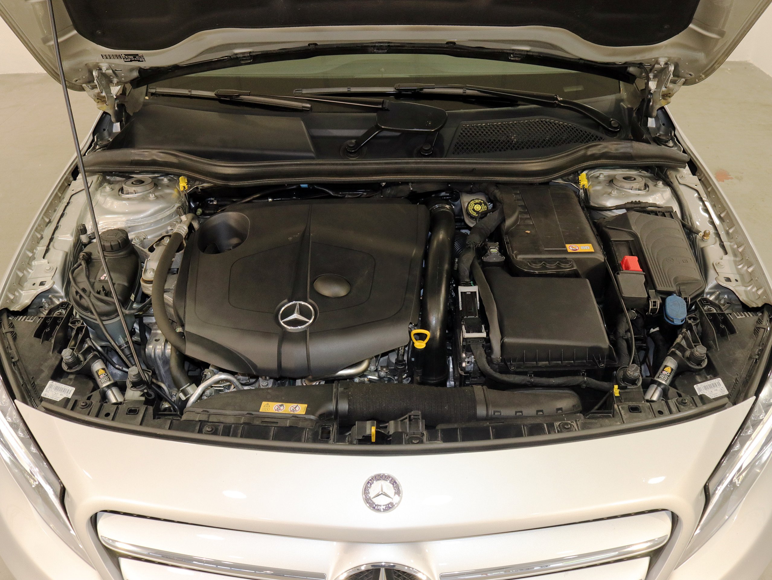 Foto Mercedes-Benz GLA 220 7