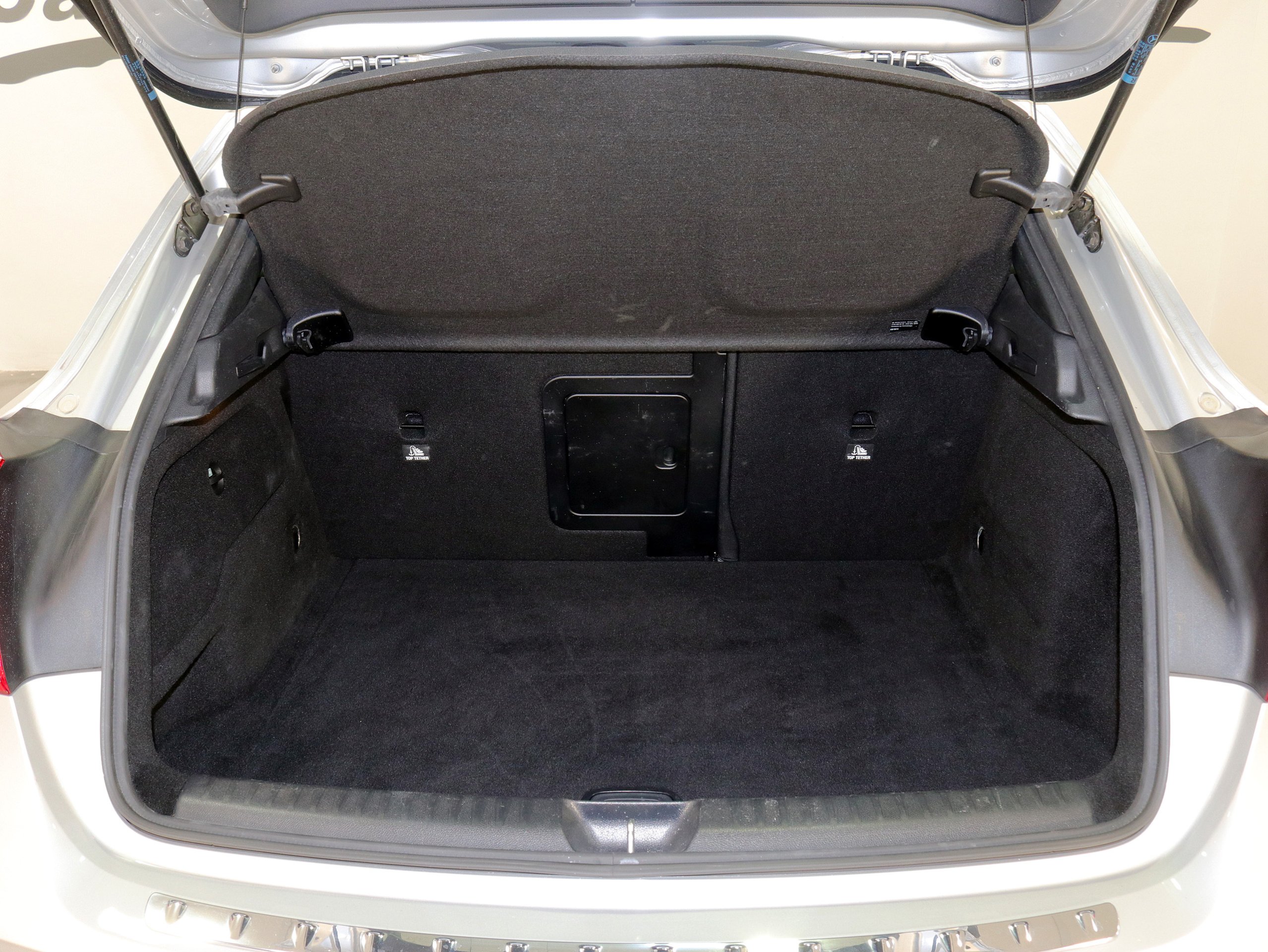Foto Mercedes-Benz GLA 220 8
