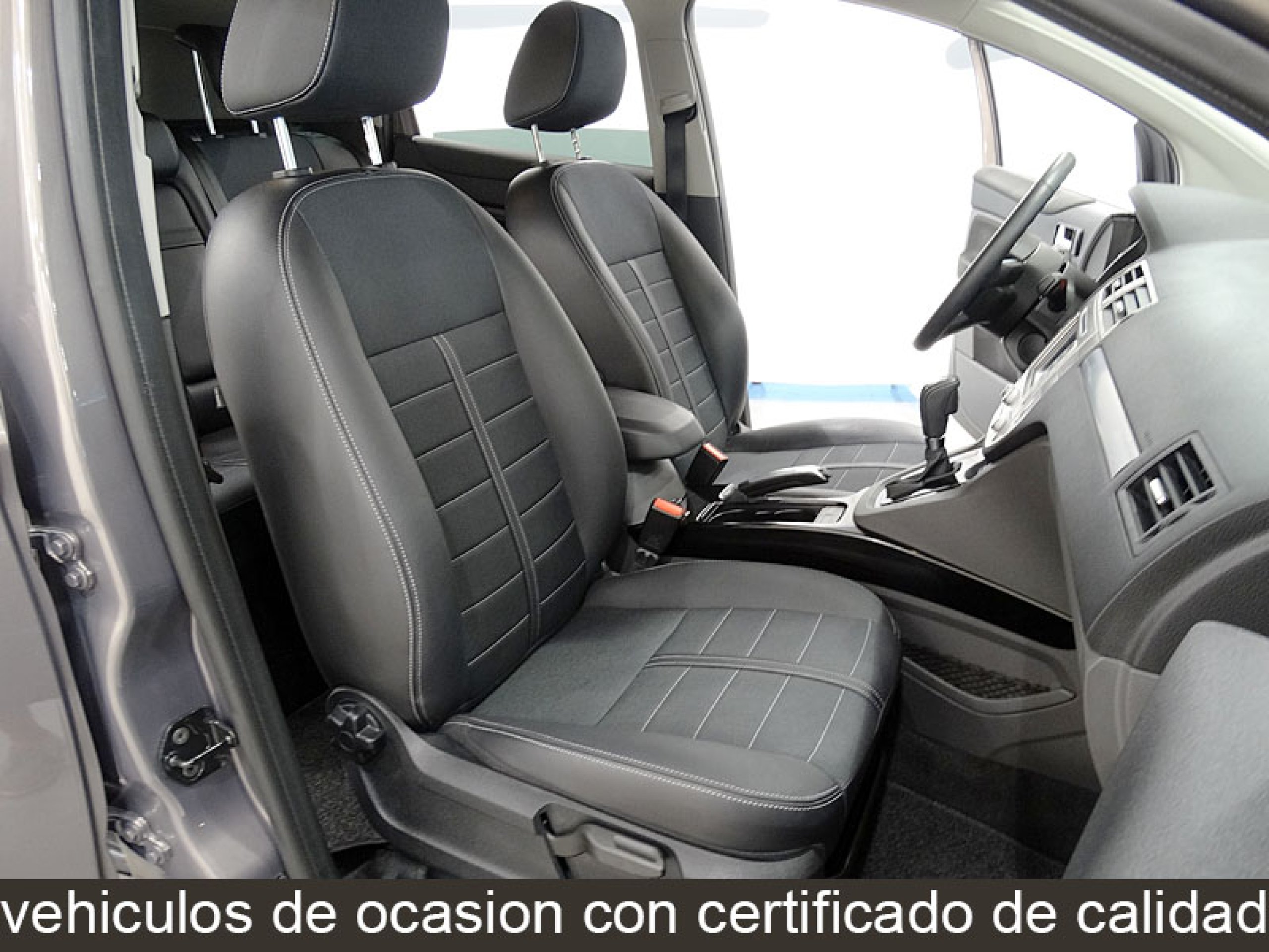 Foto Ford Kuga 24