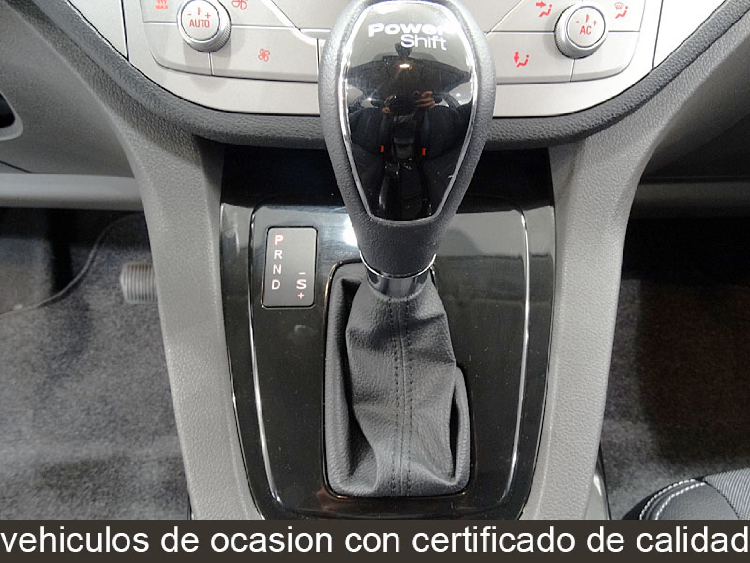 Foto Ford Kuga 27