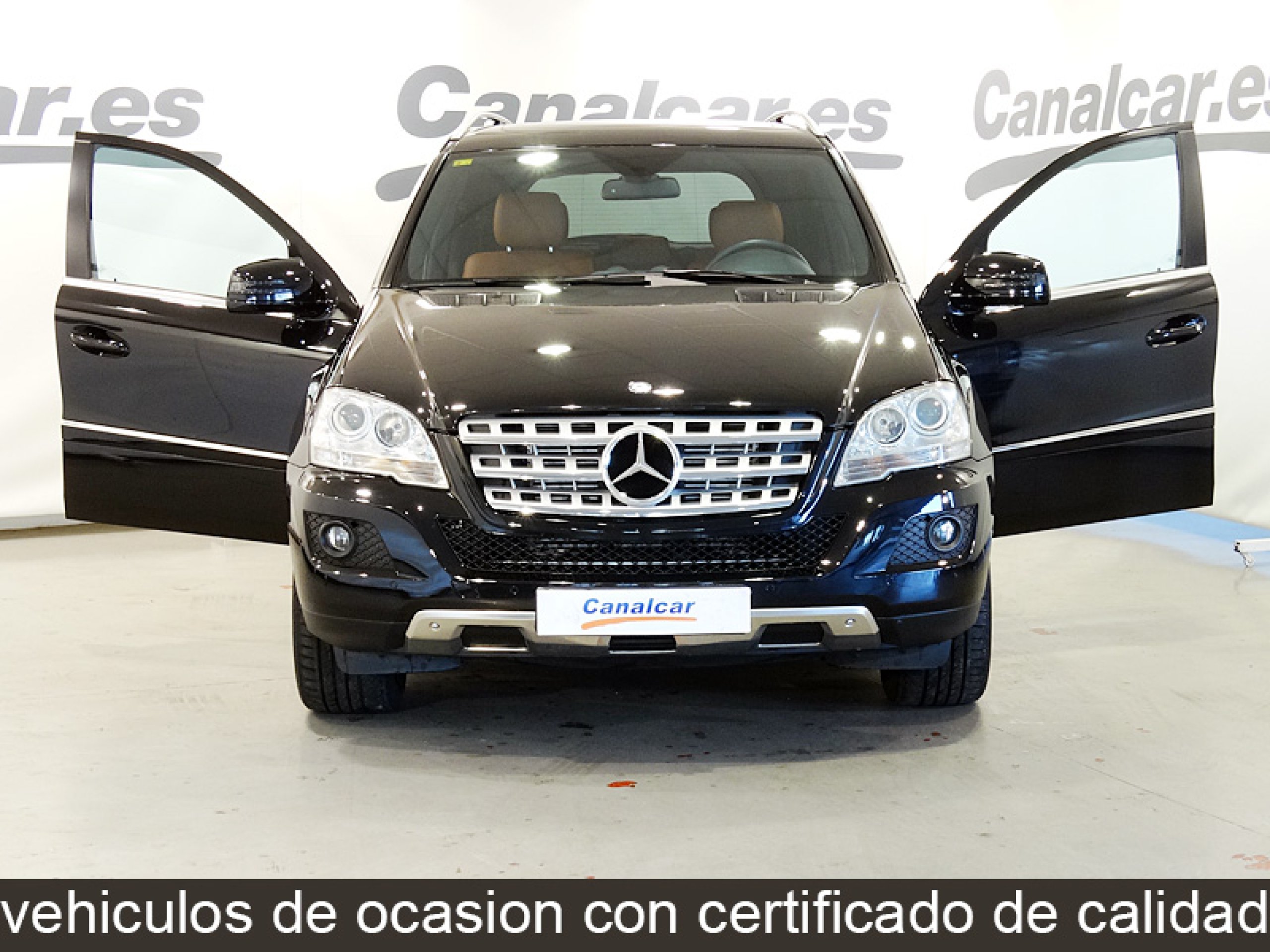 Foto Mercedes-Benz ML 300 4