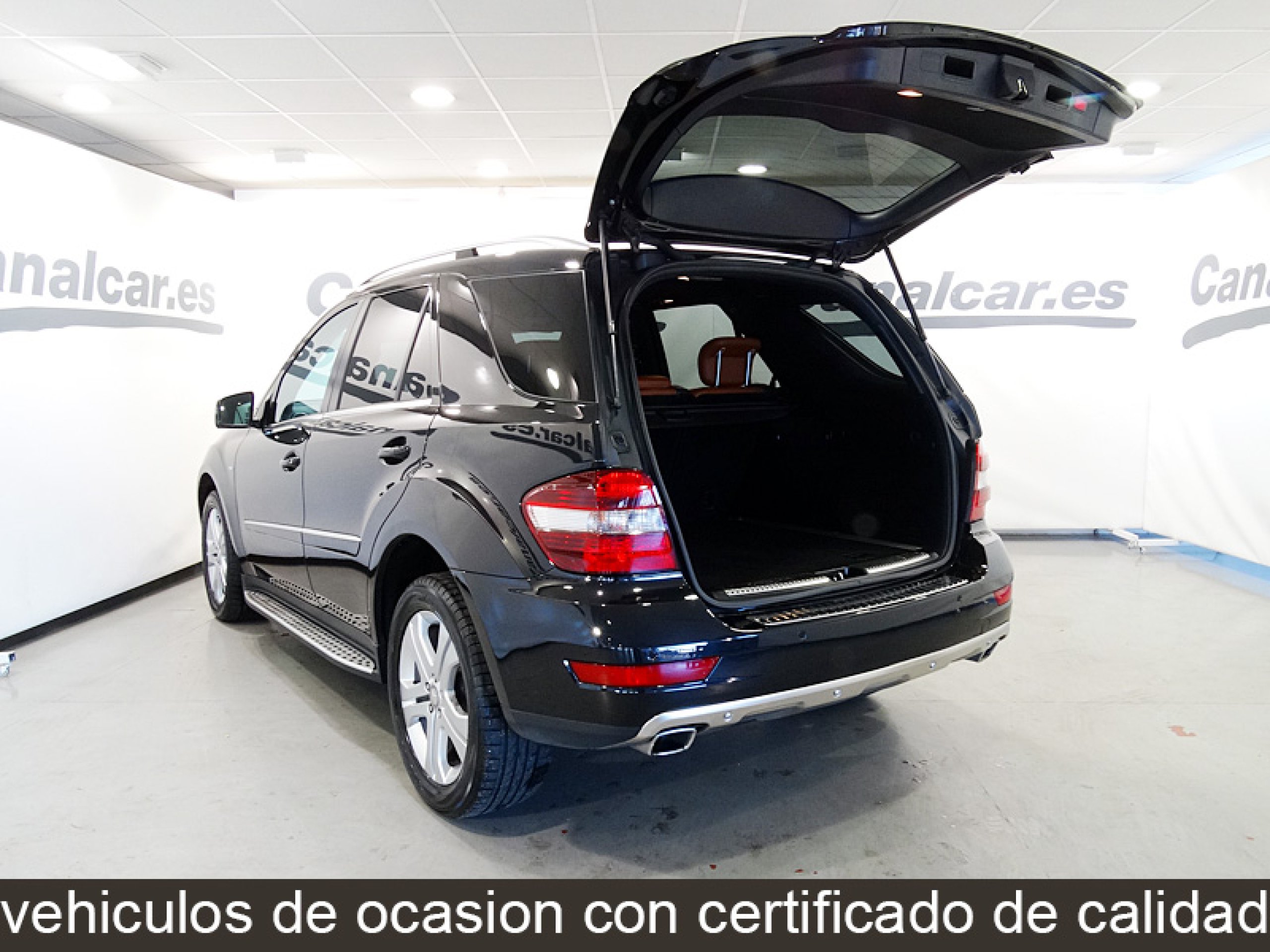 Foto Mercedes-Benz ML 300 8