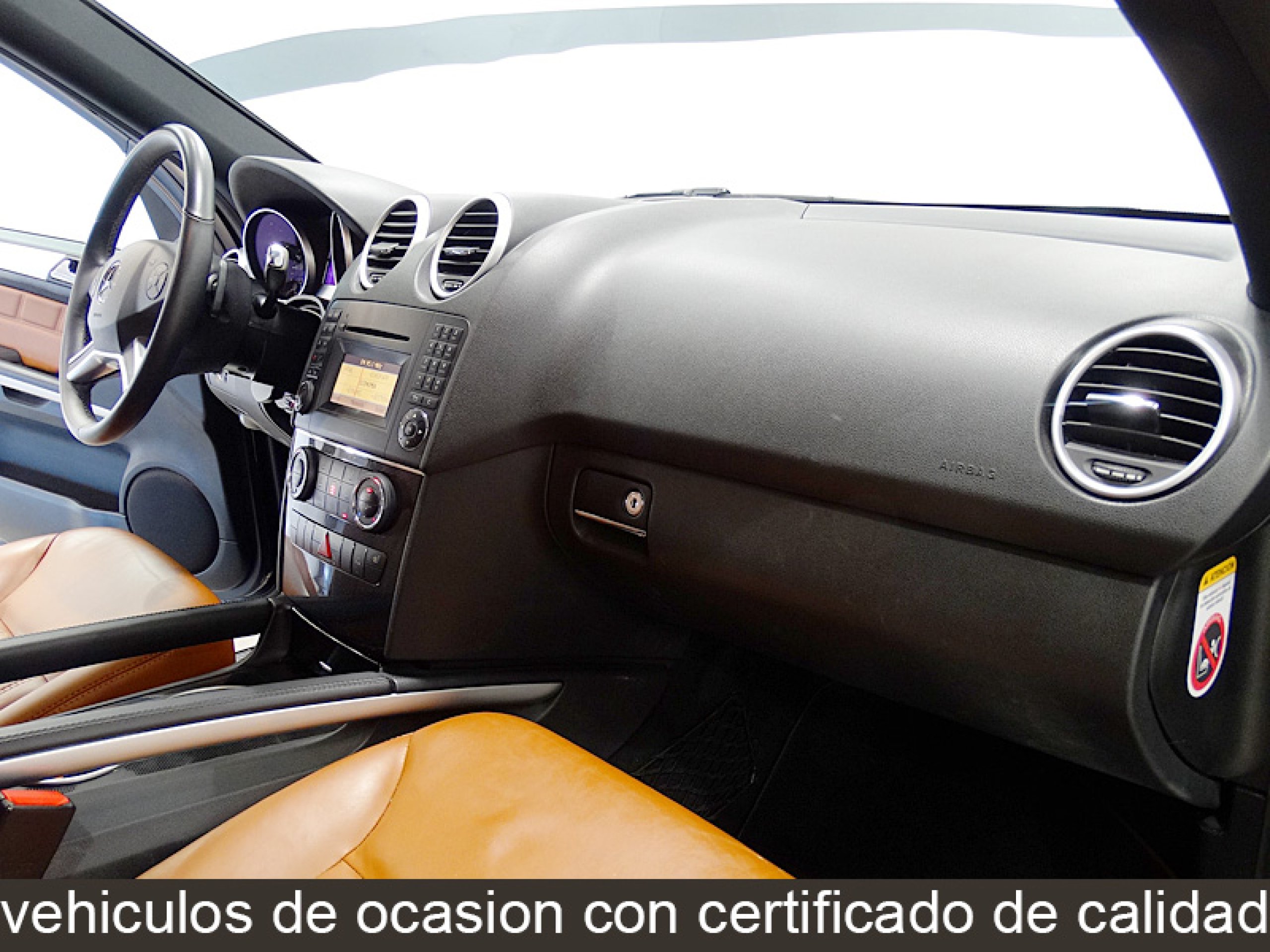 Foto Mercedes-Benz ML 300 28