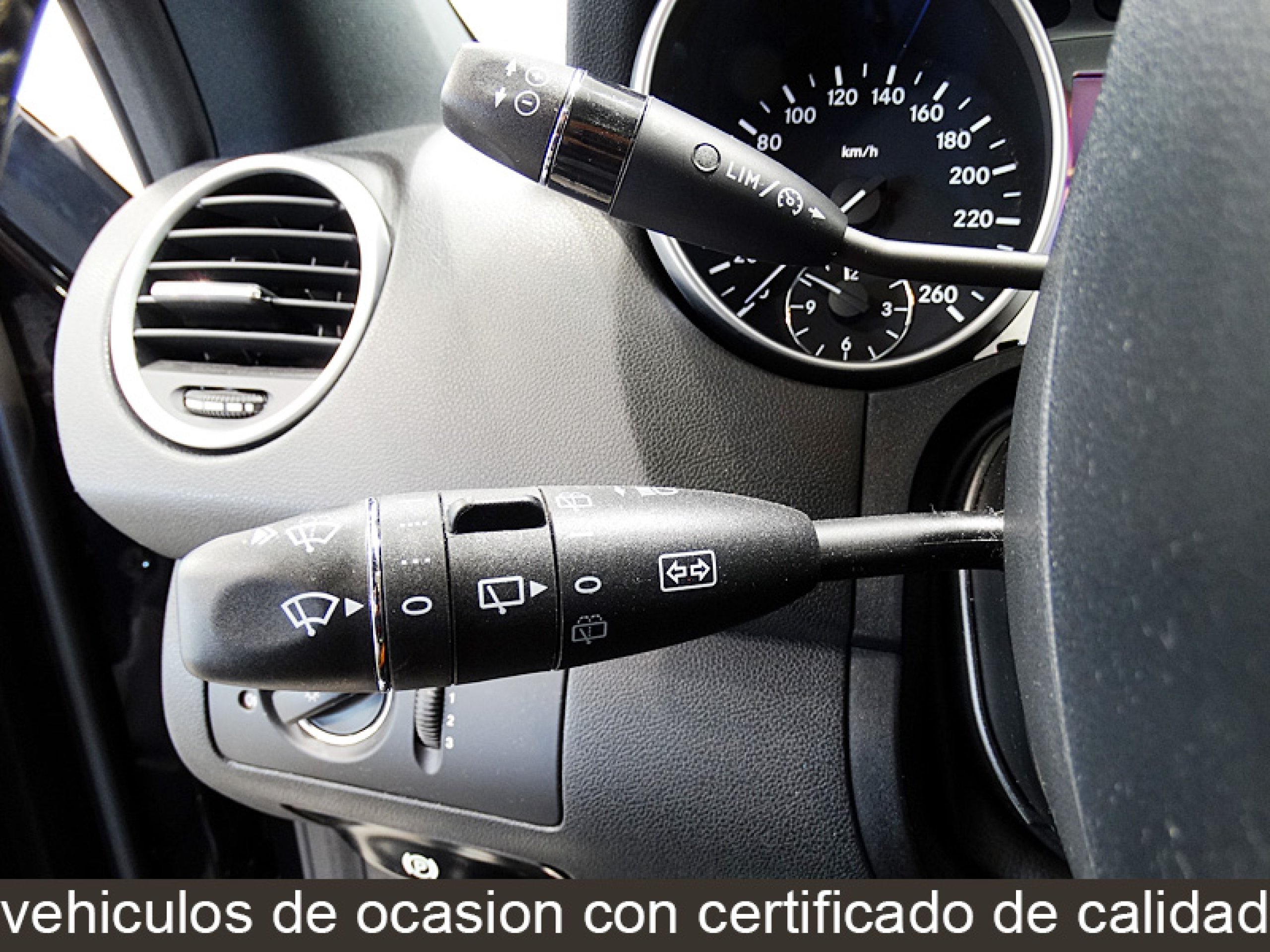 Foto Mercedes-Benz ML 300 35