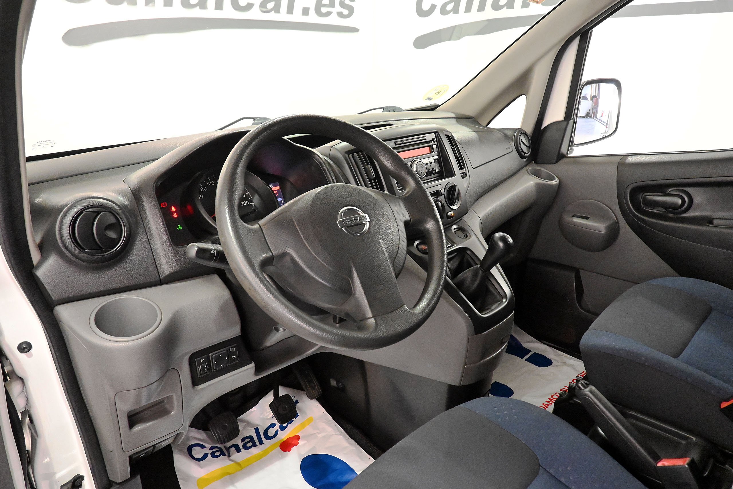 Foto Nissan NV200 13