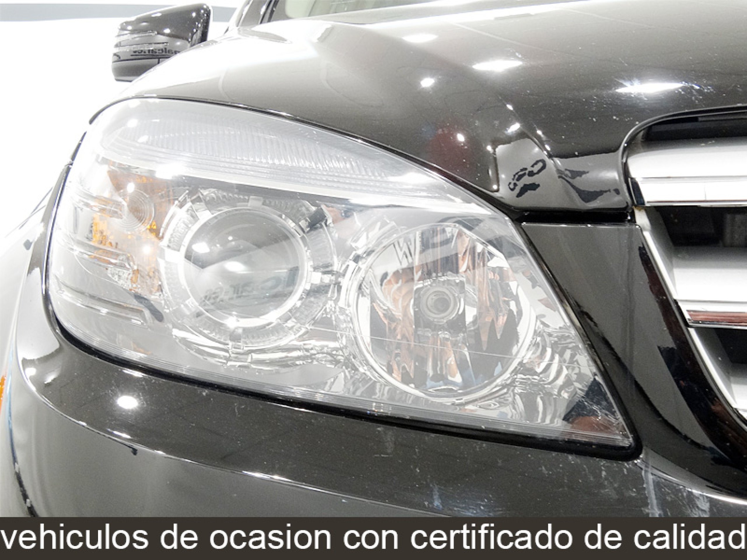 Foto Mercedes-Benz C 300 13
