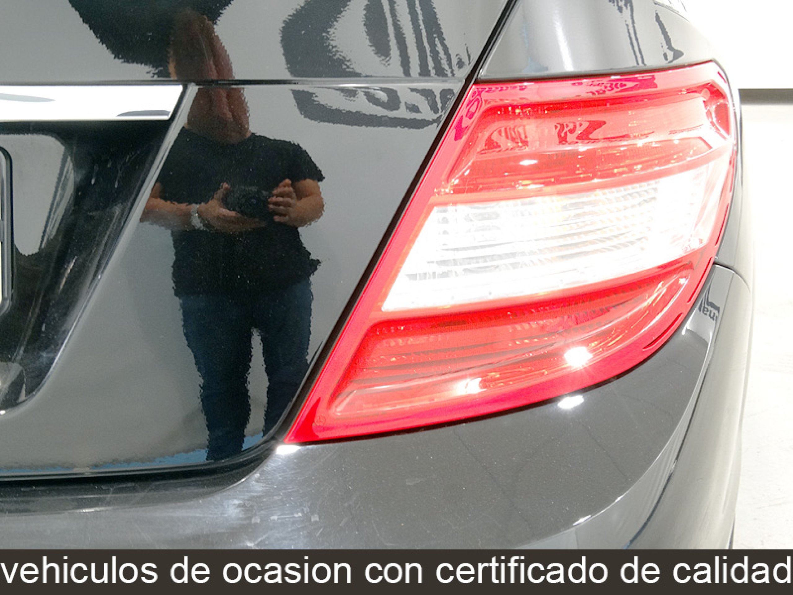 Foto Mercedes-Benz C 300 16