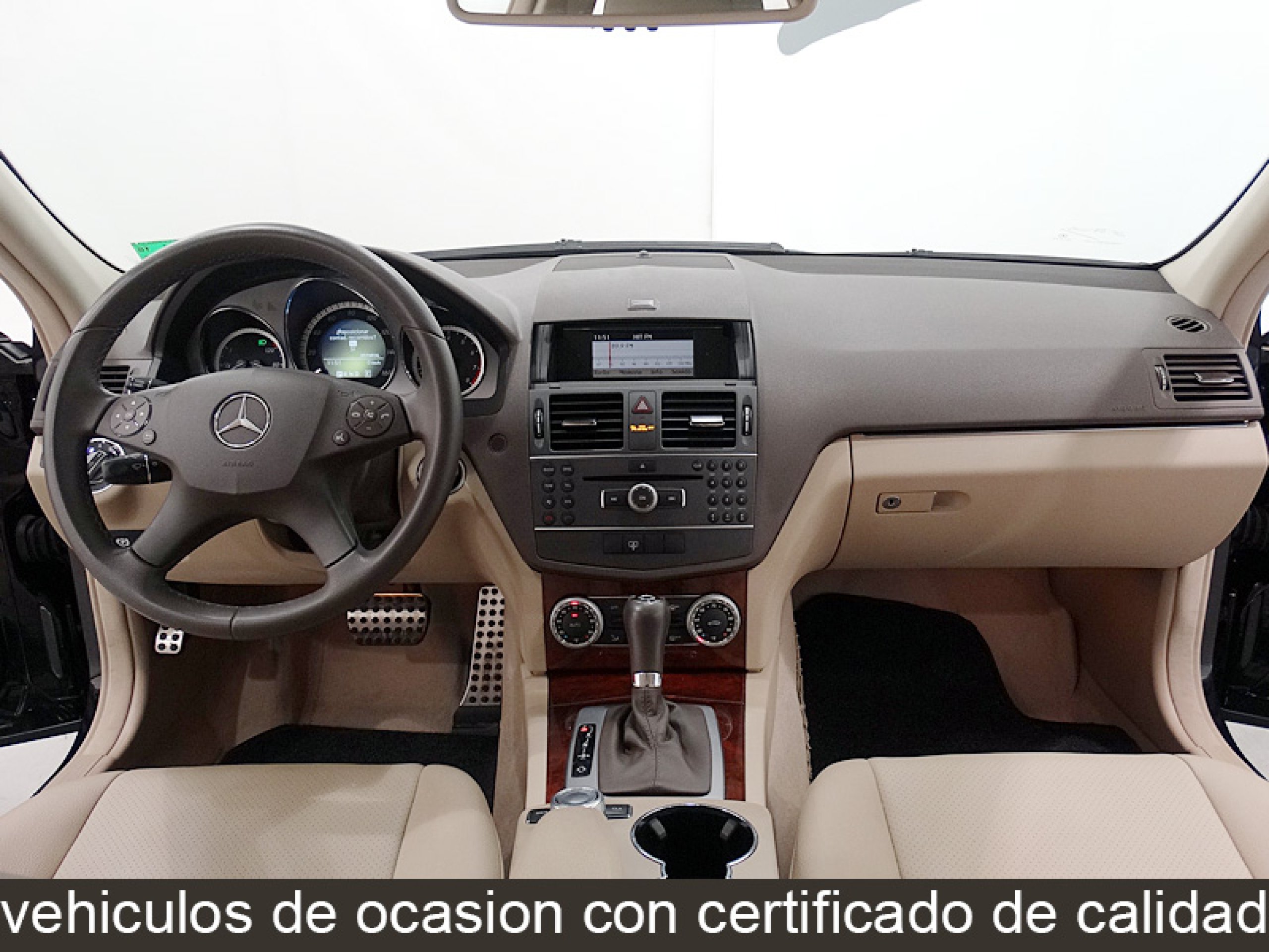 Foto Mercedes-Benz C 300 29