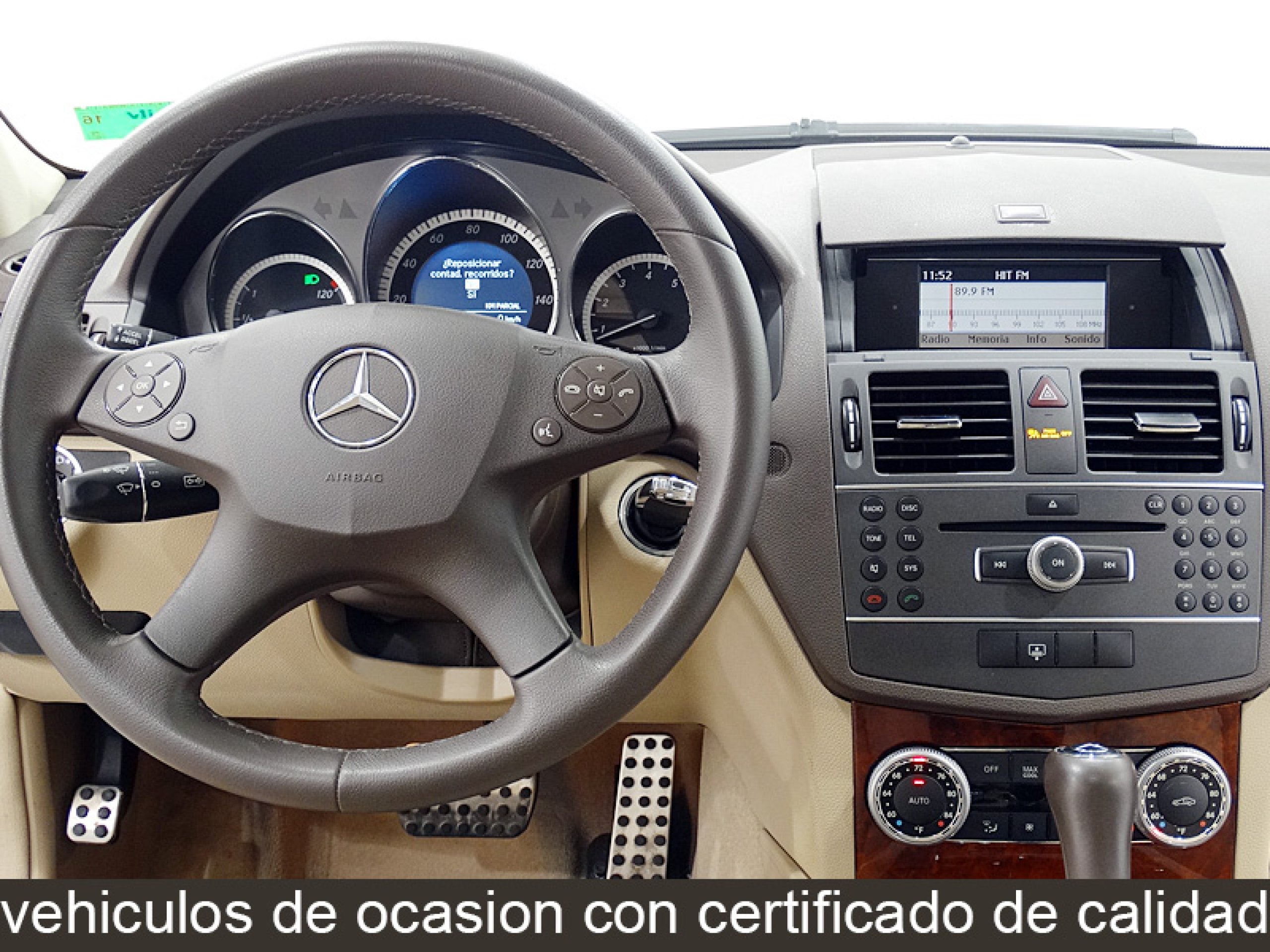 Foto Mercedes-Benz C 300 31