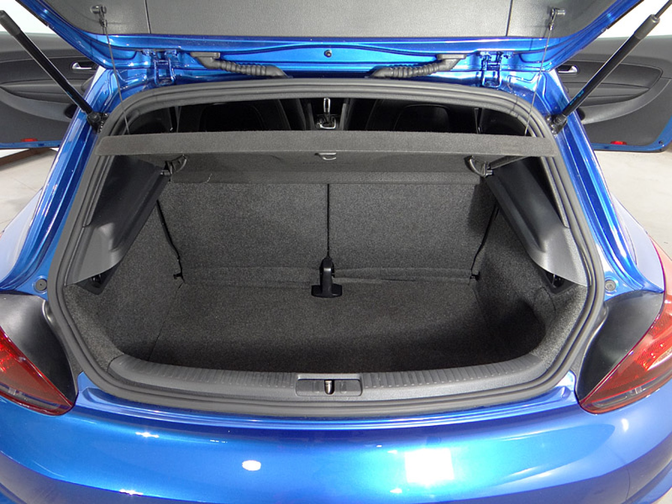 Foto Volkswagen Scirocco 16