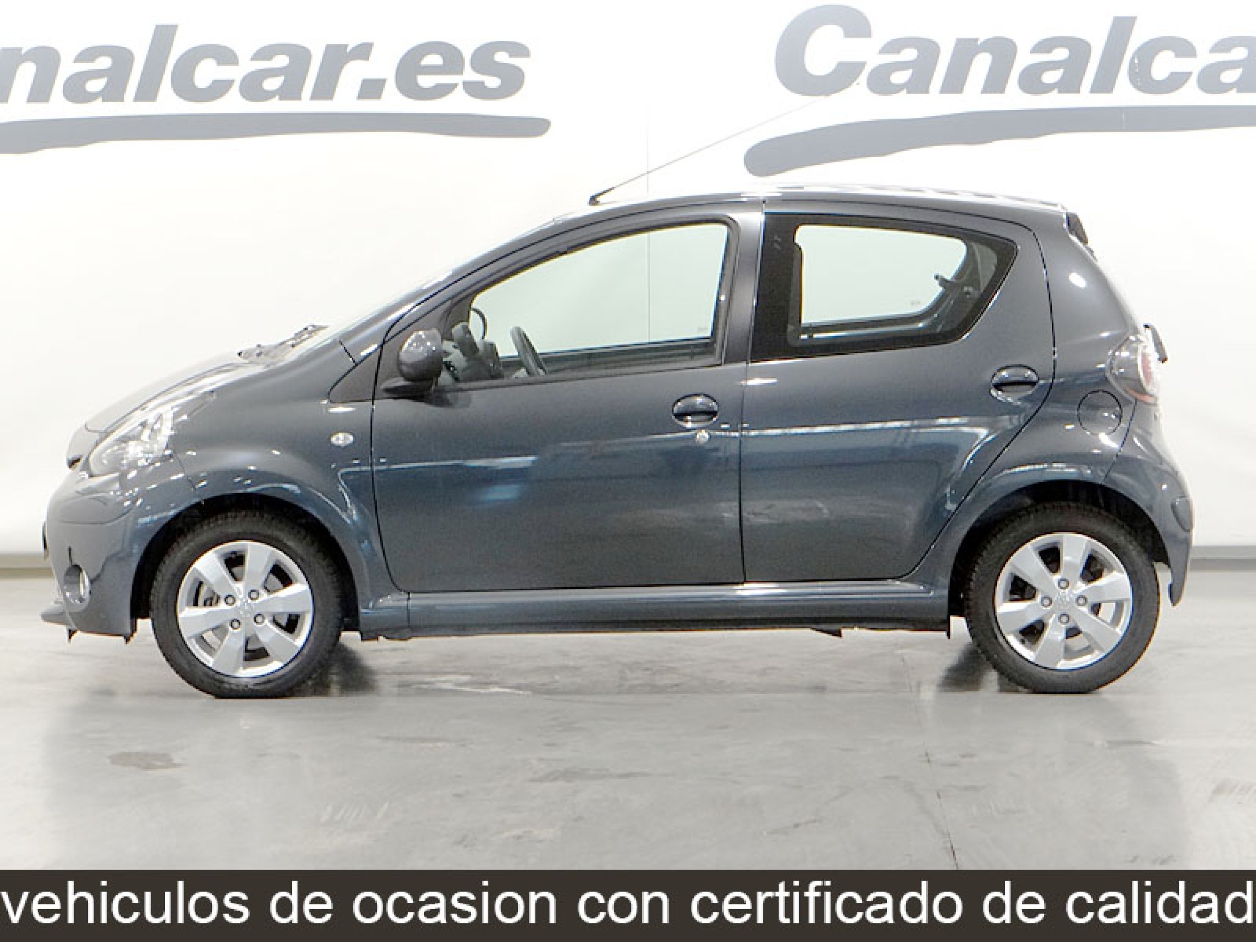 Foto Toyota Aygo 10