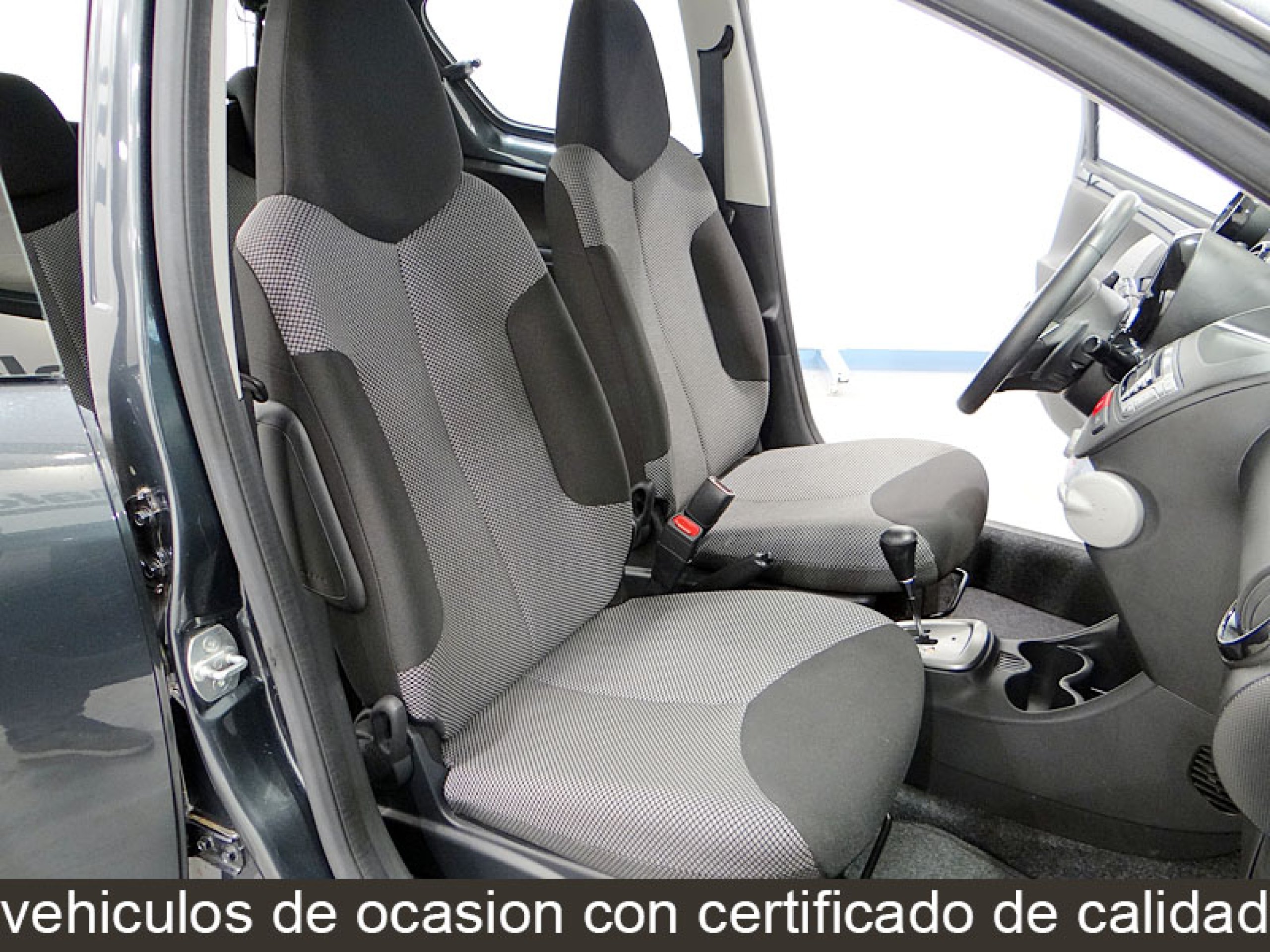 Foto Toyota Aygo 21