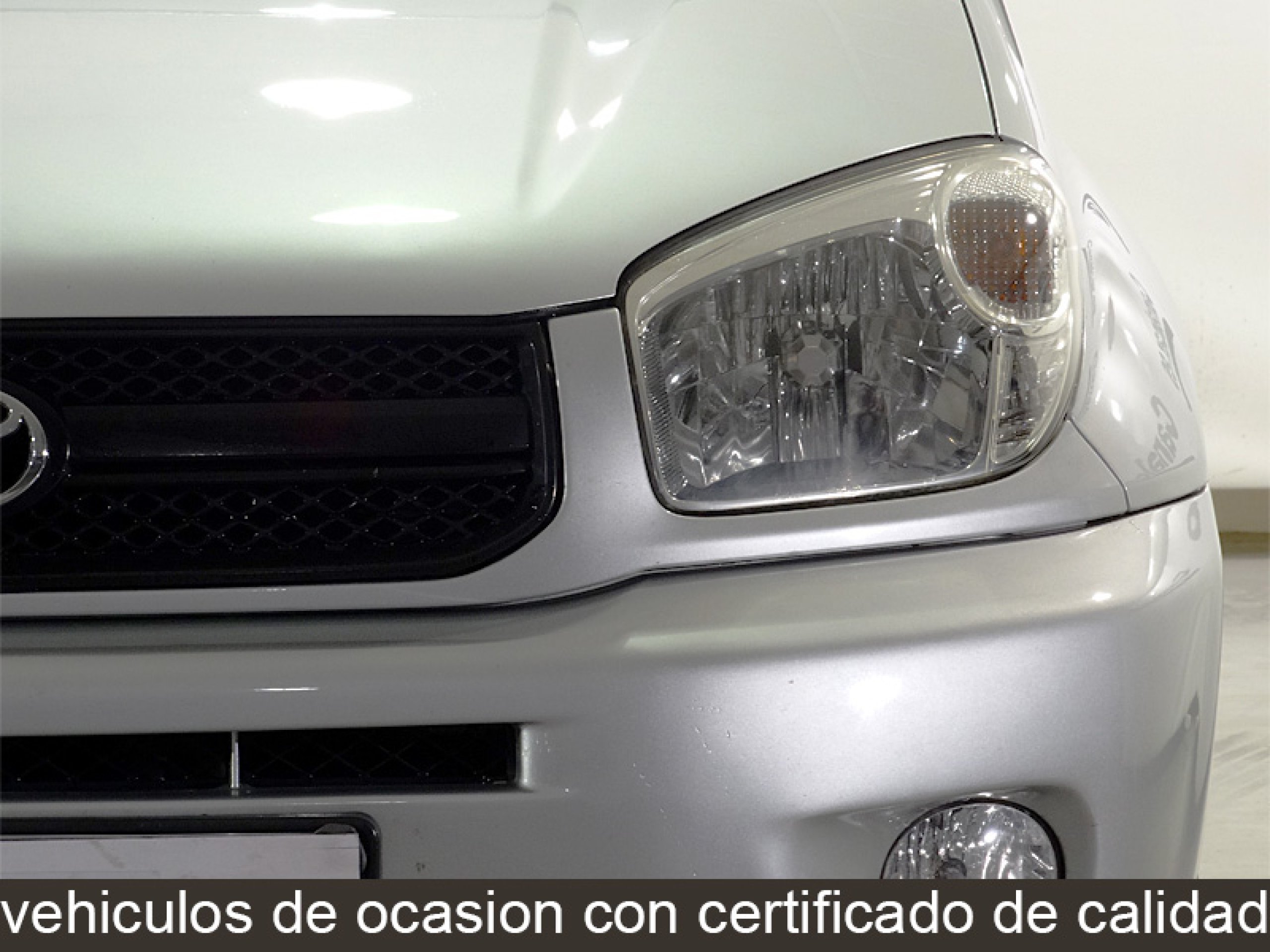Foto Toyota RAV-4 12