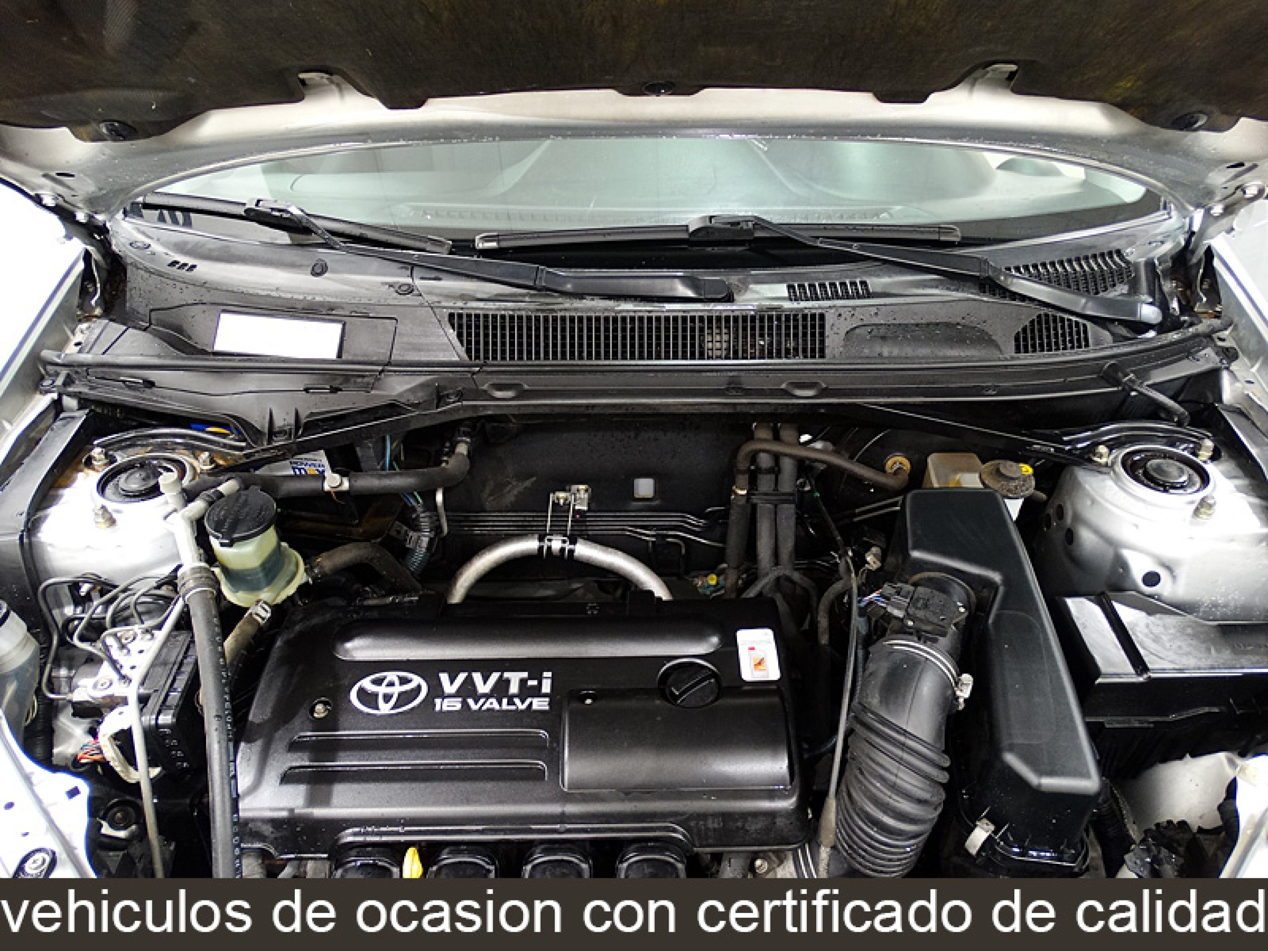 Foto Toyota RAV-4 13