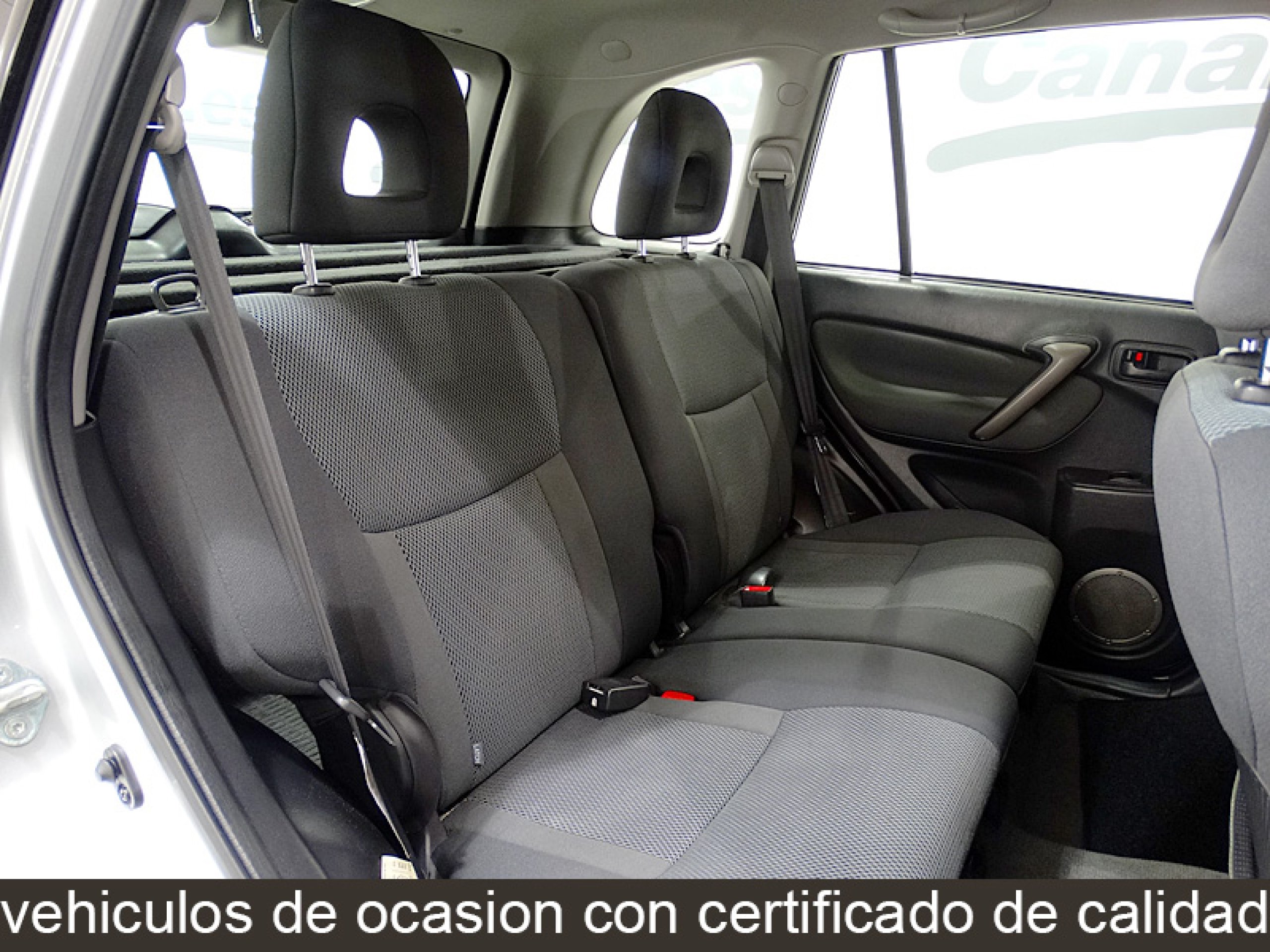 Foto Toyota RAV-4 17
