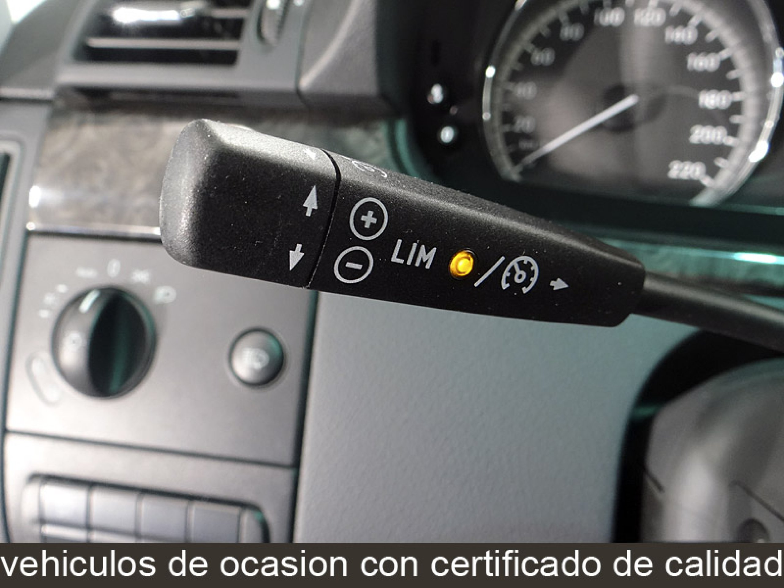 Foto Mercedes-Benz Viano 44
