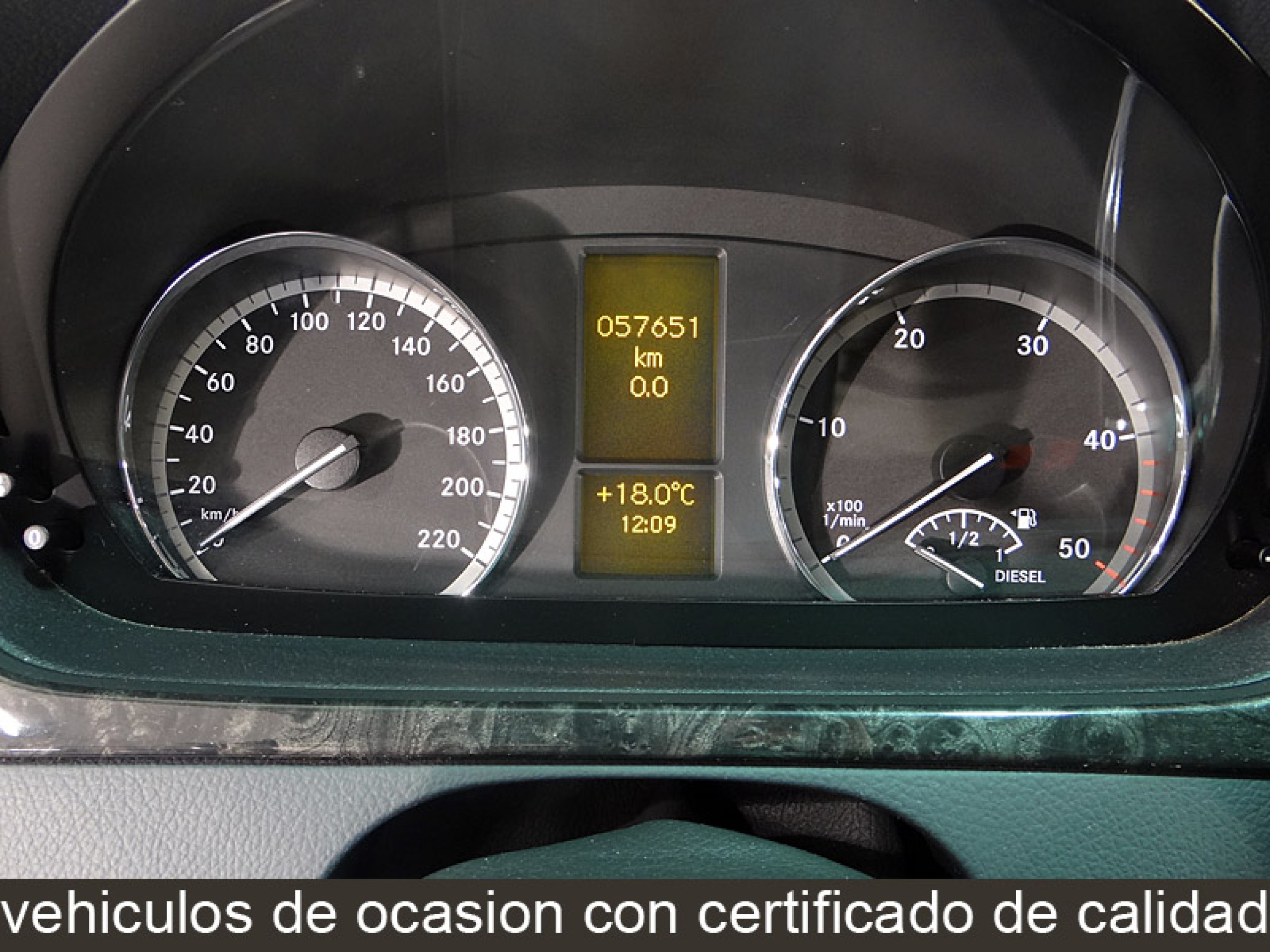 Foto Mercedes-Benz Viano 47