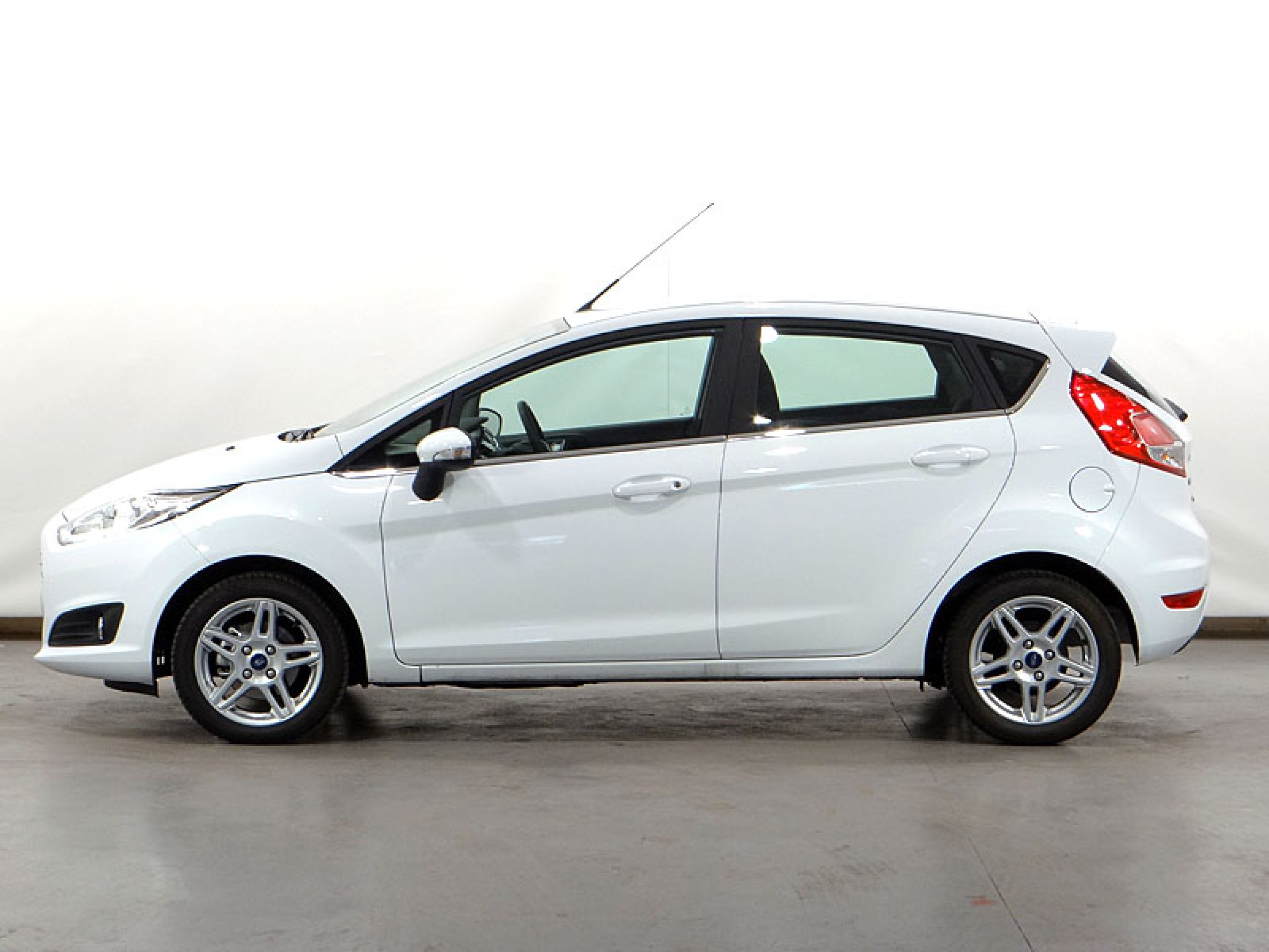 Foto Ford Fiesta 13