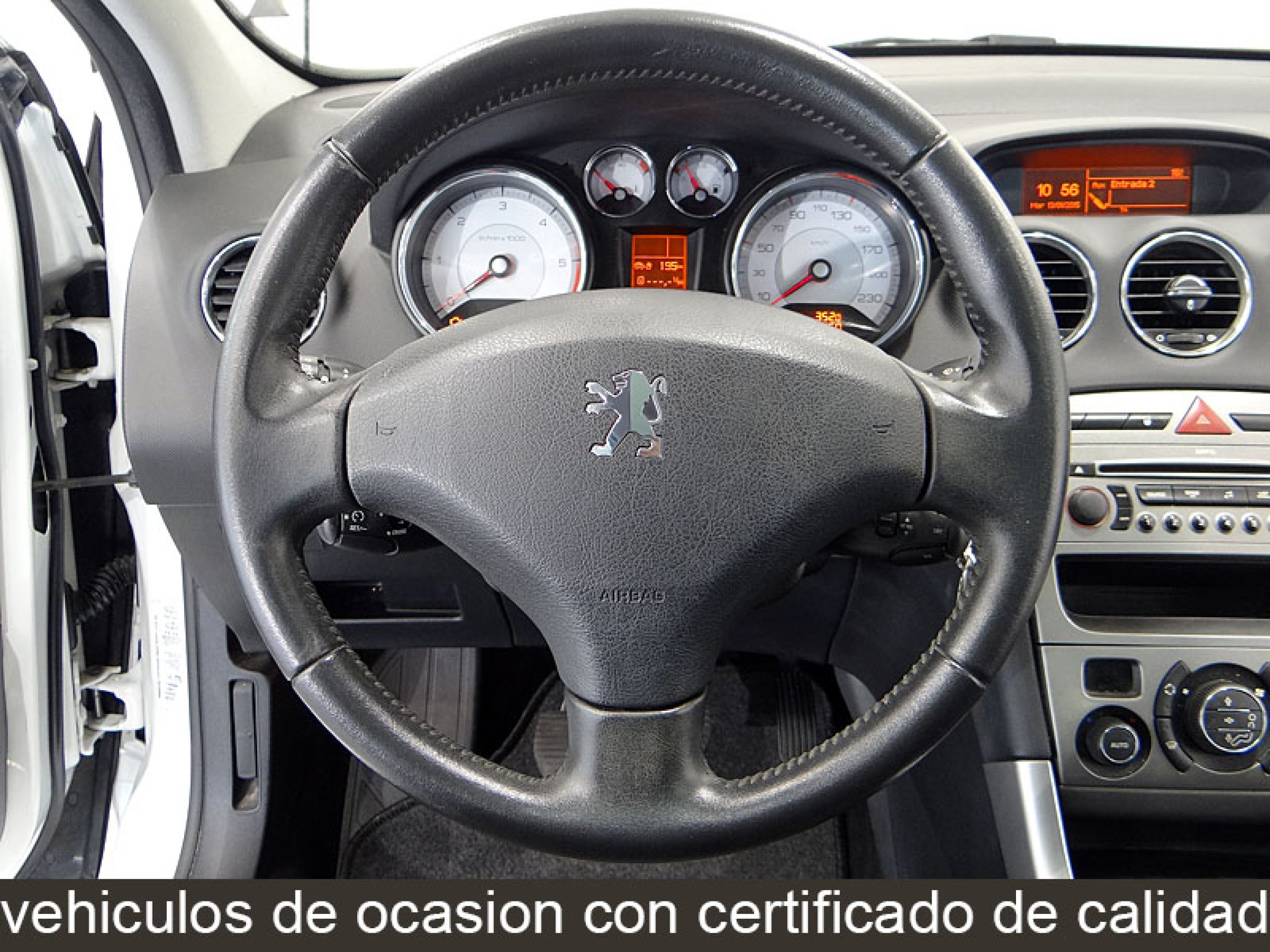 Foto Peugeot 308 30
