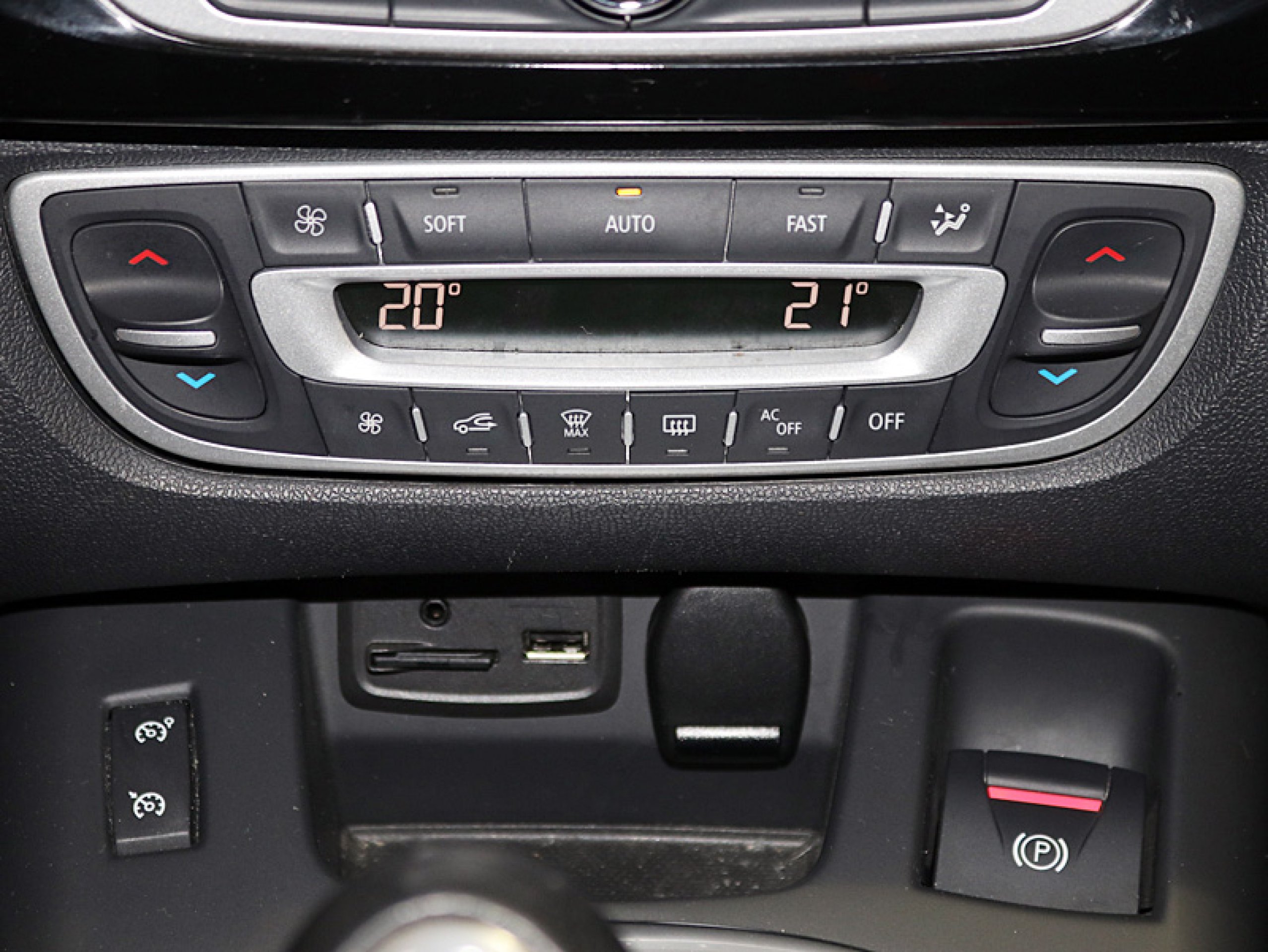 Foto Renault Grand Scenic 34