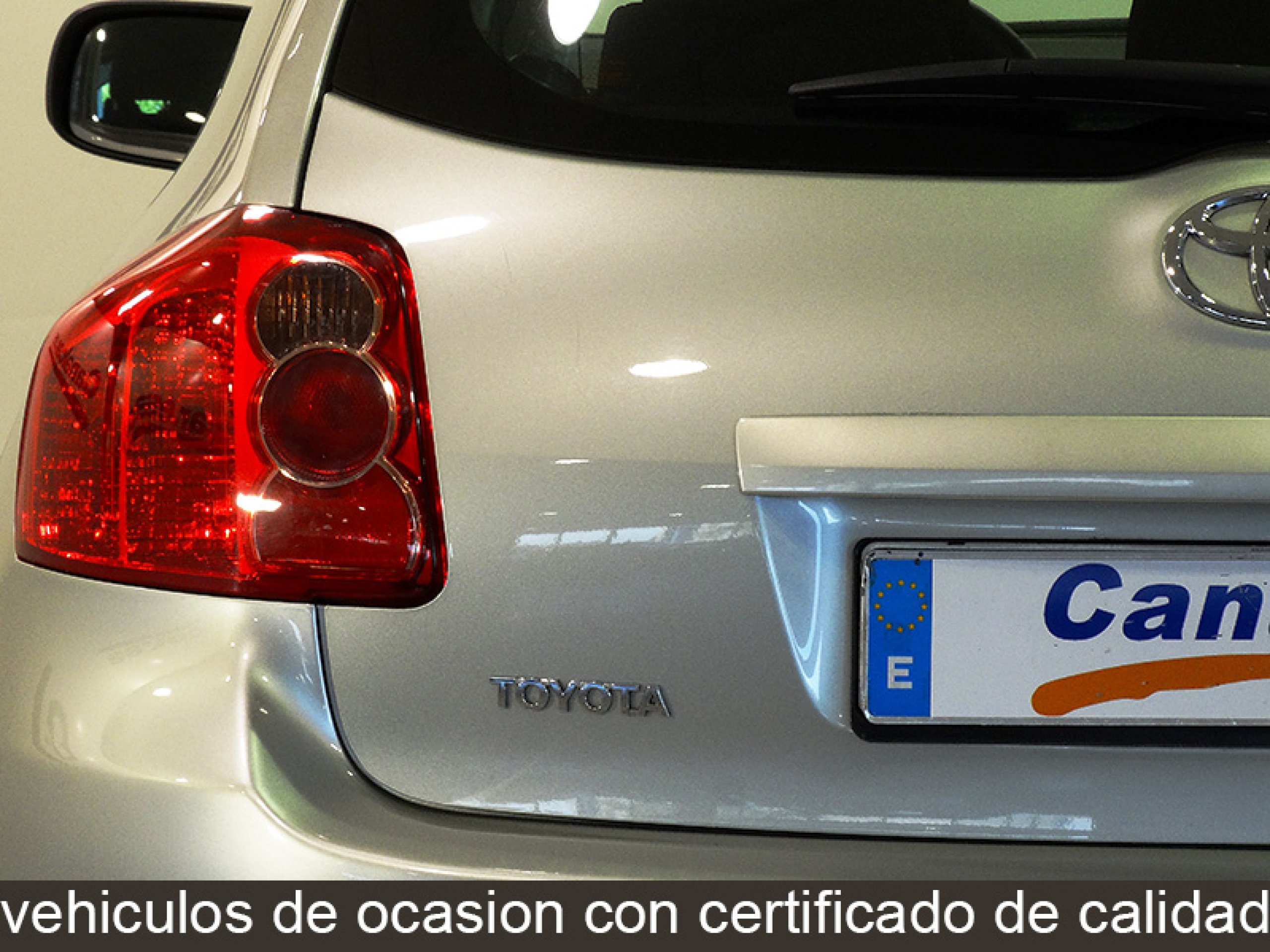 Foto Toyota Auris 13