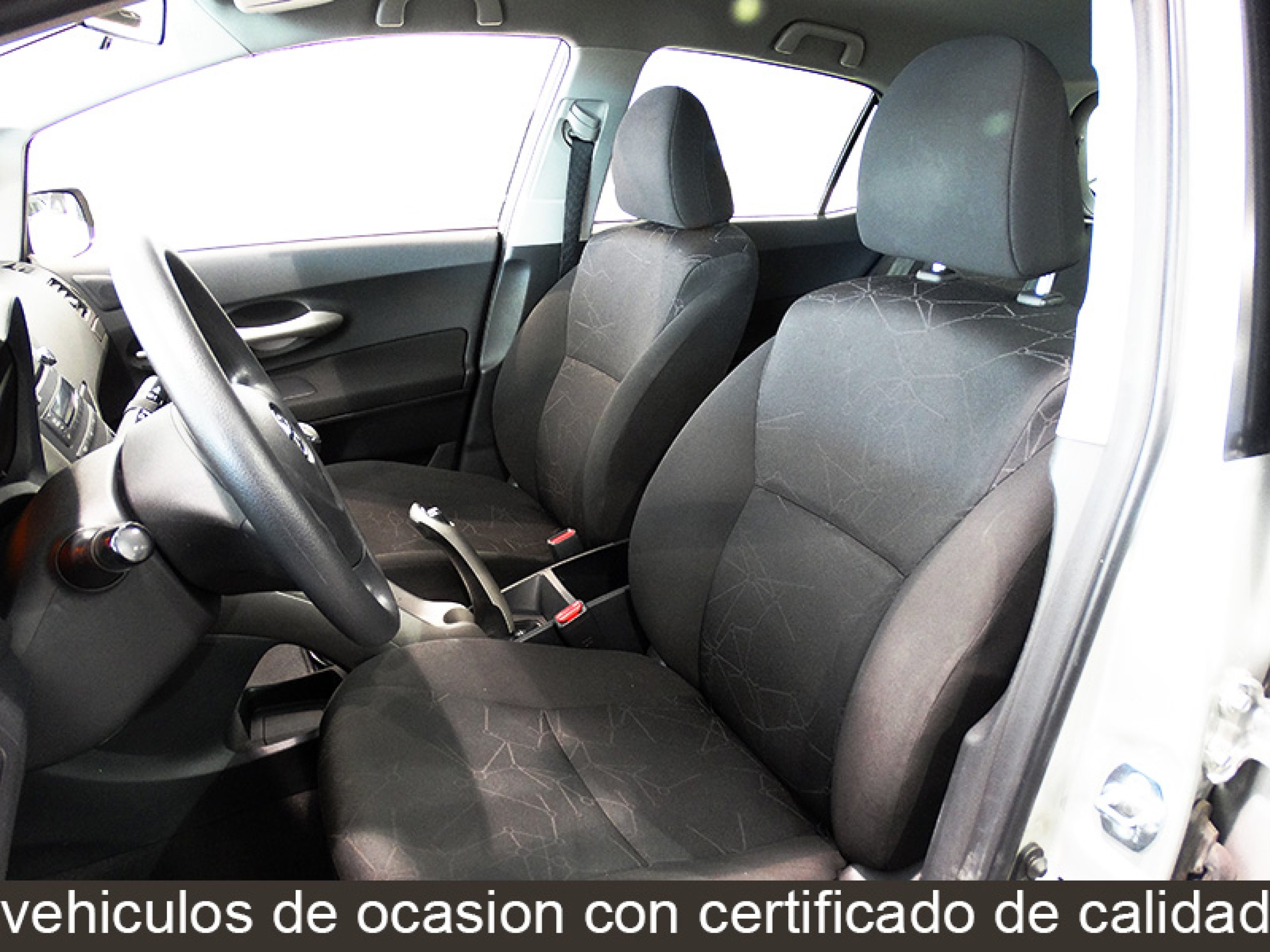 Foto Toyota Auris 29