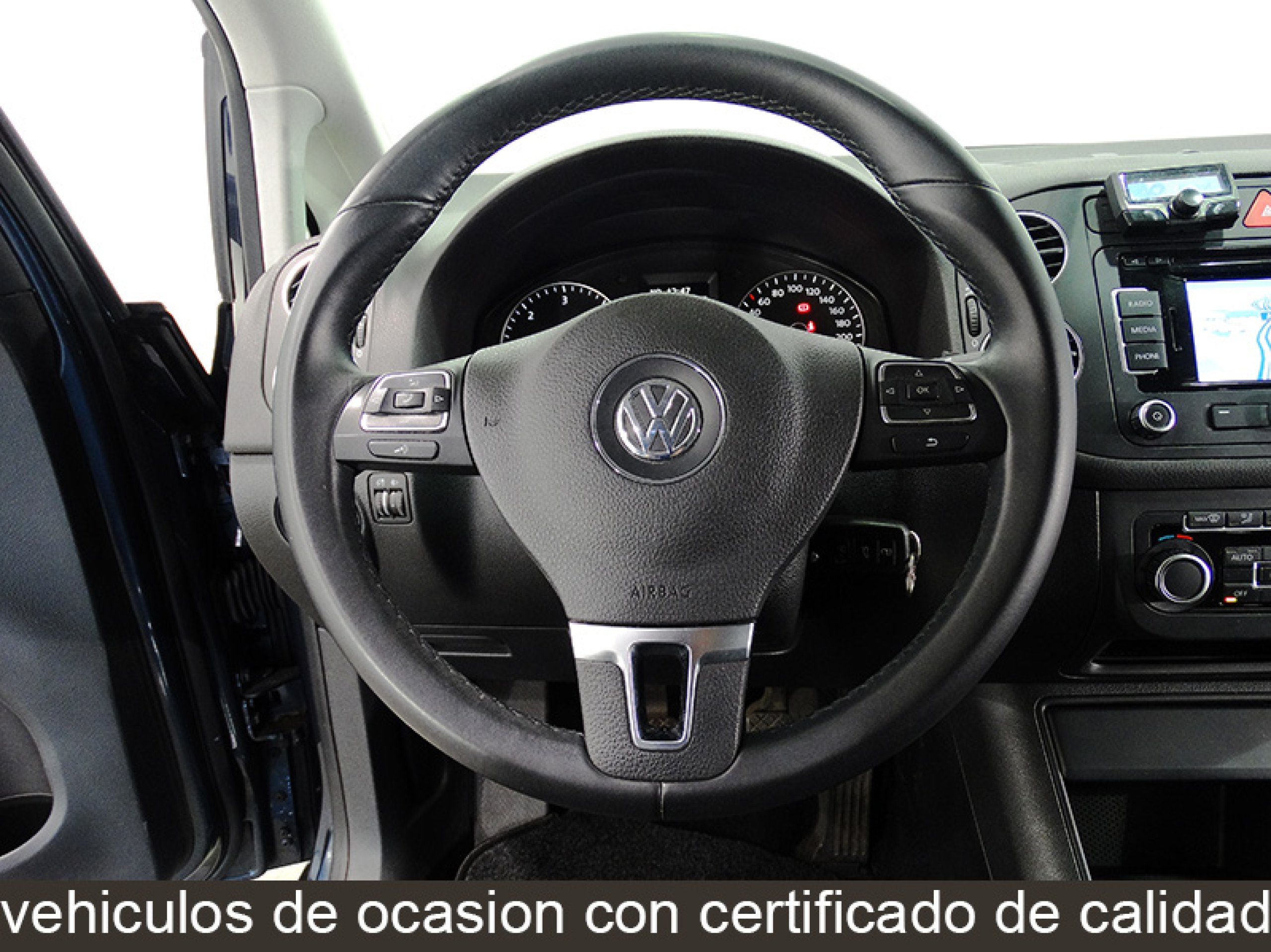 Foto Volkswagen Golf 26