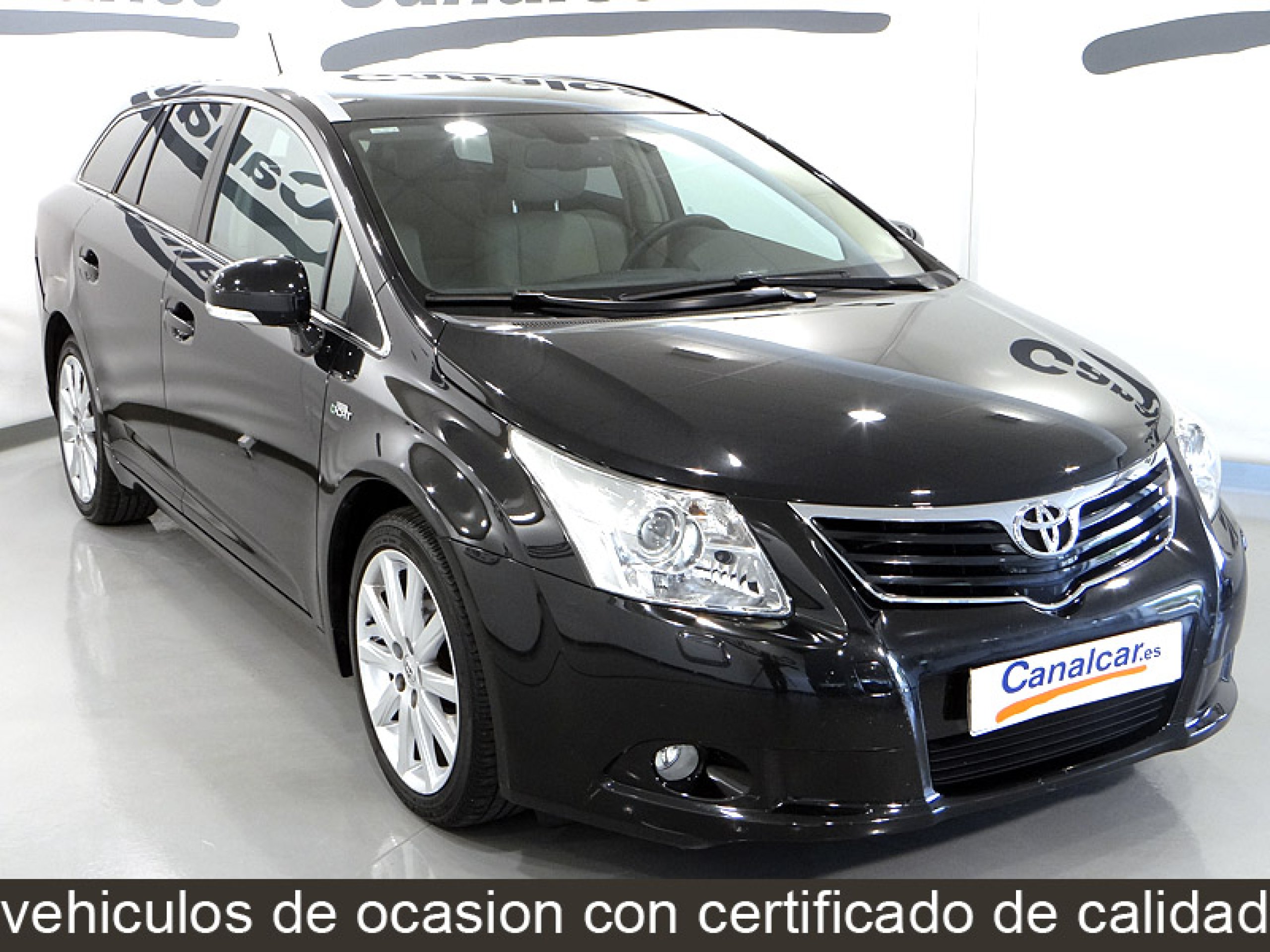 Foto Toyota Avensis 4