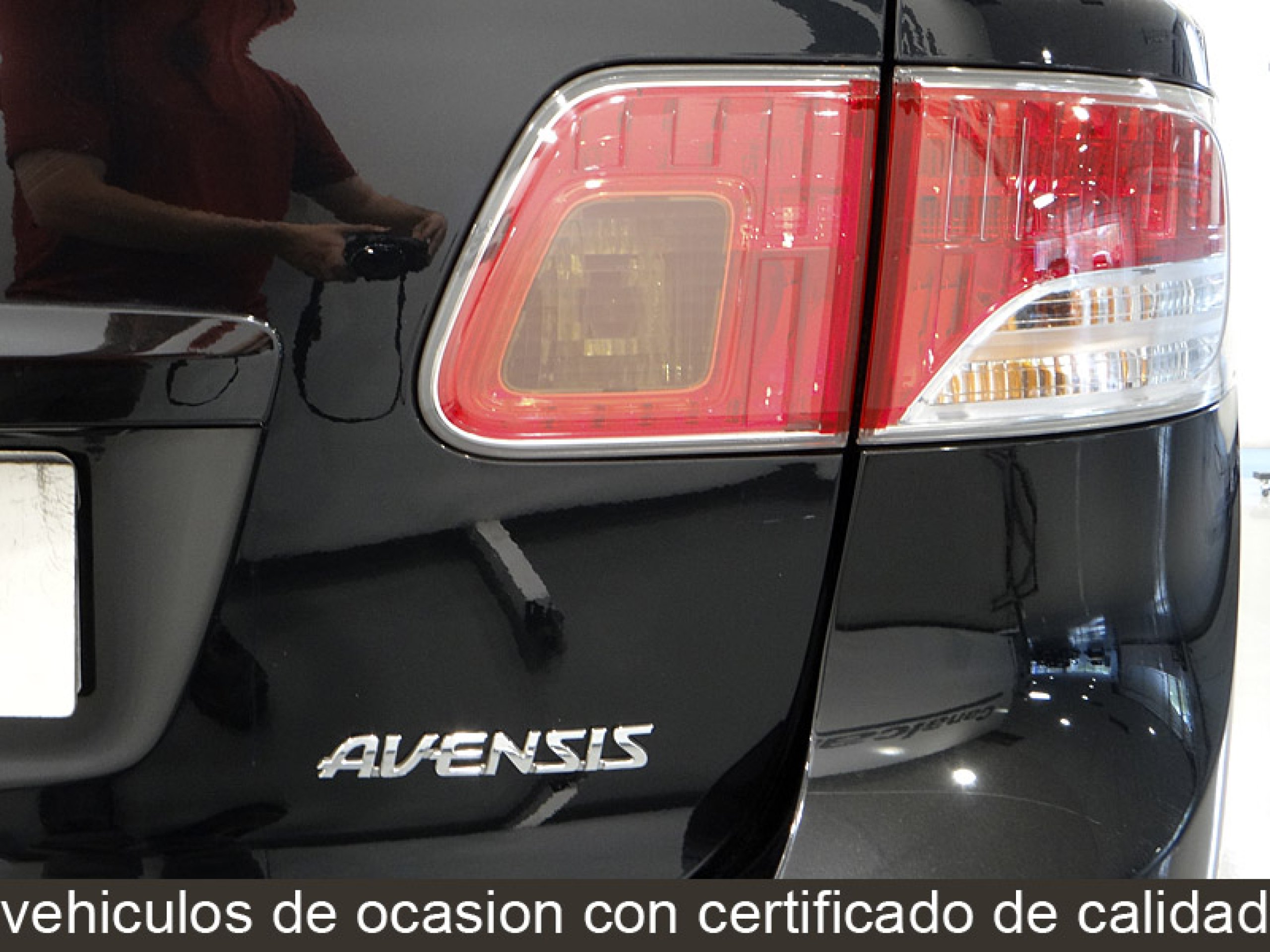 Foto Toyota Avensis 25