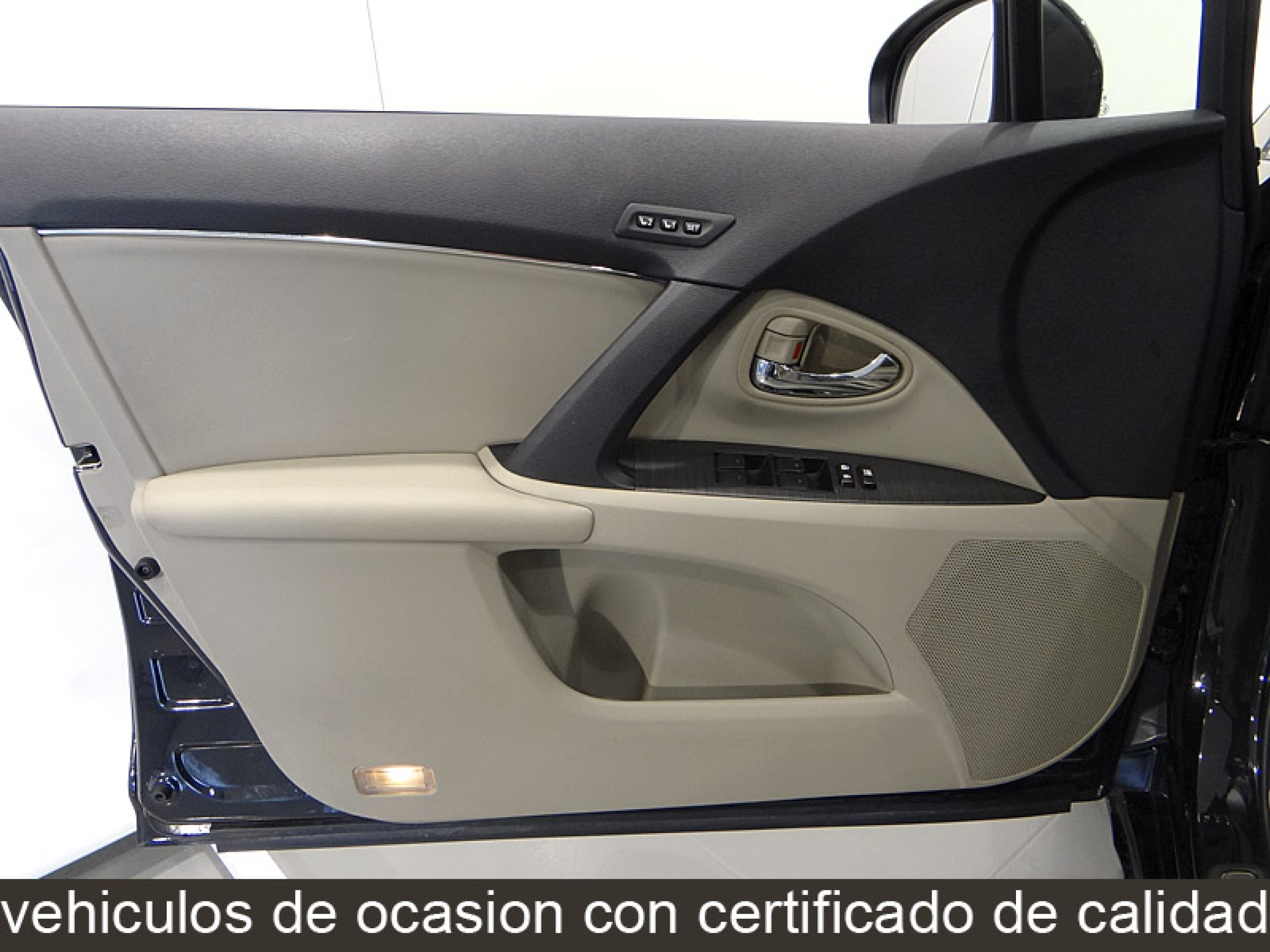 Foto Toyota Avensis 30