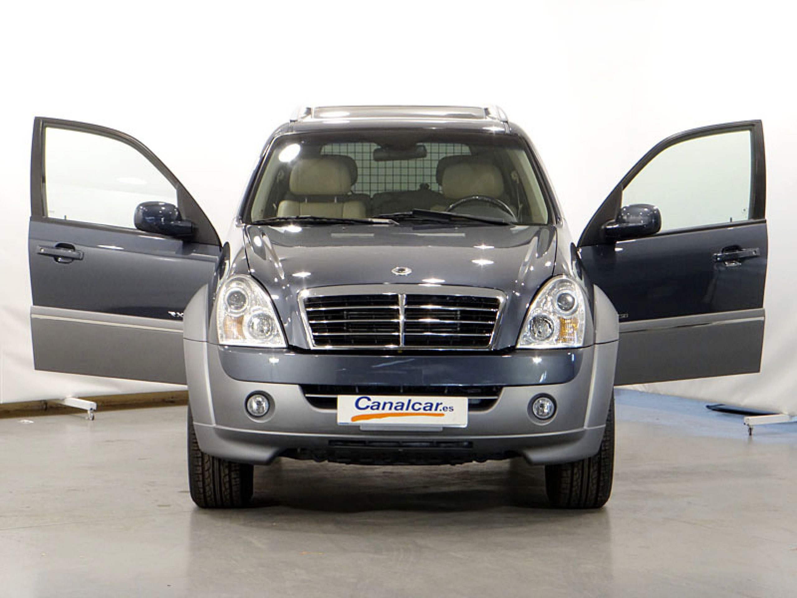 Foto Ssangyong Rexton 4