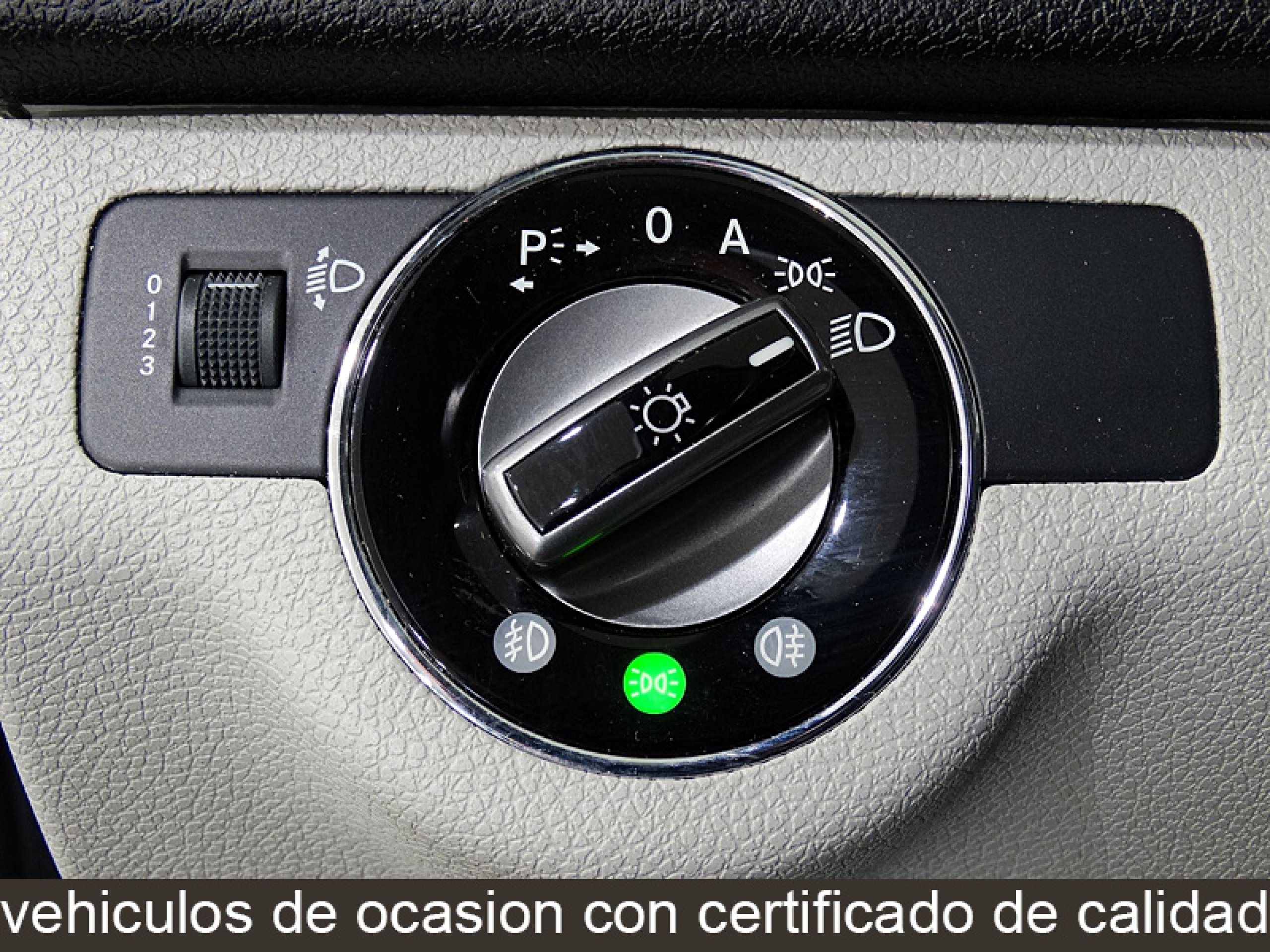 Foto Mercedes-Benz C 180 37
