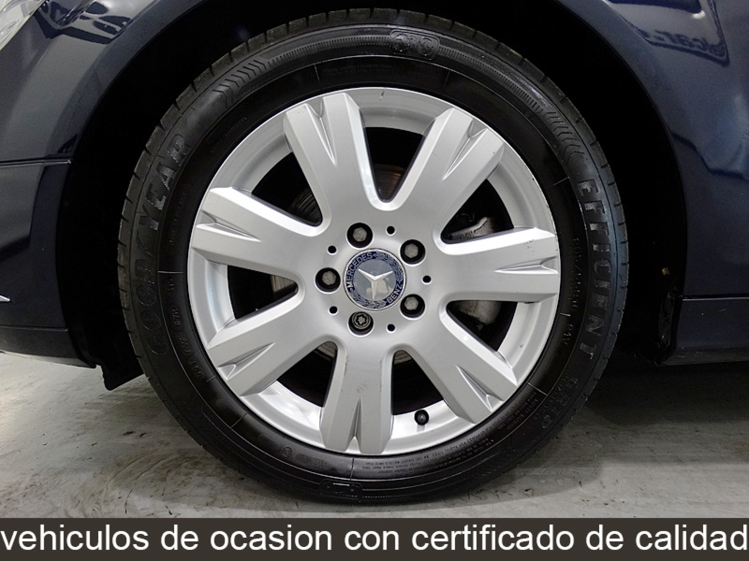 Foto Mercedes-Benz C 180 39