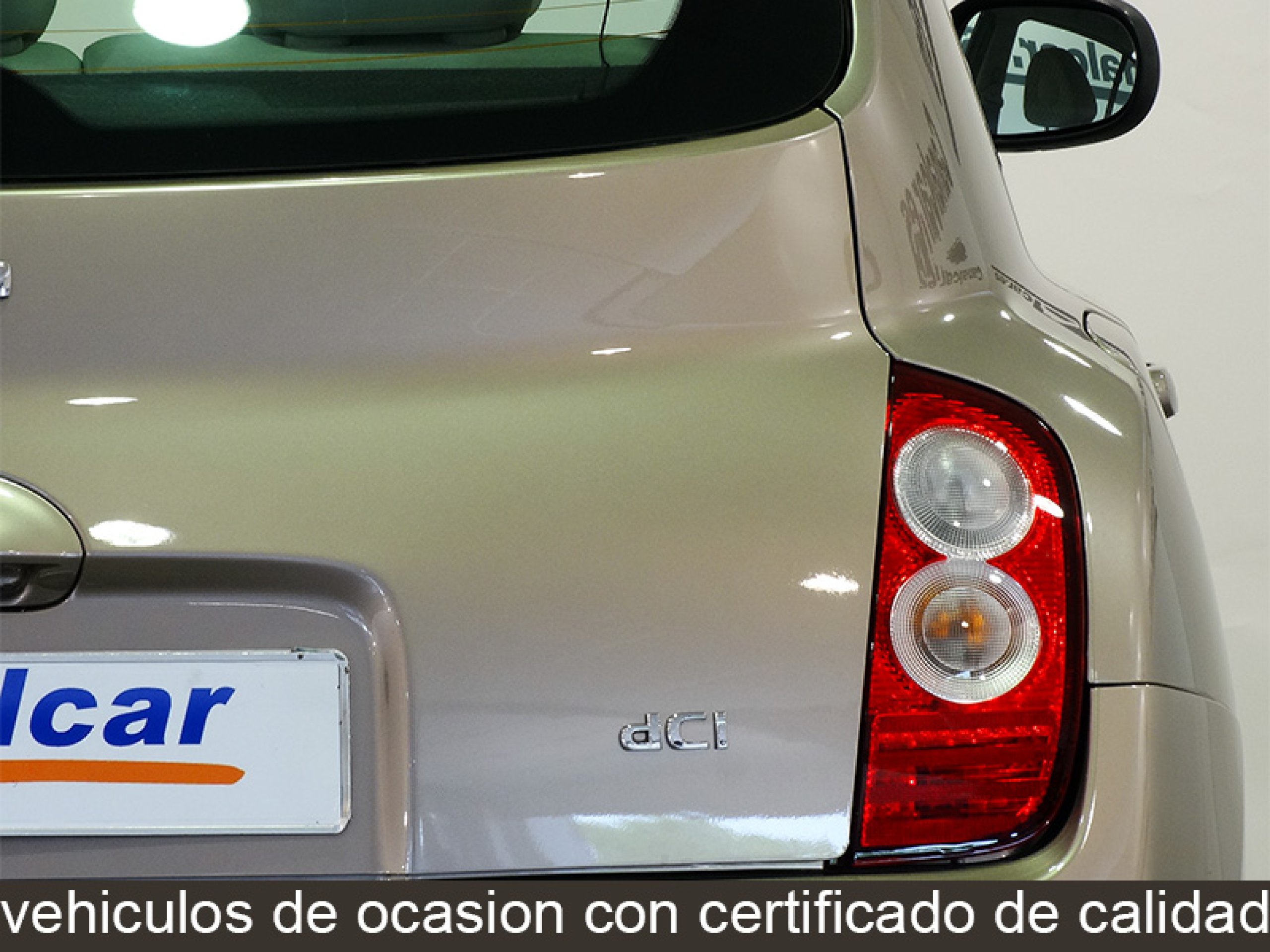 Foto Nissan Micra 14