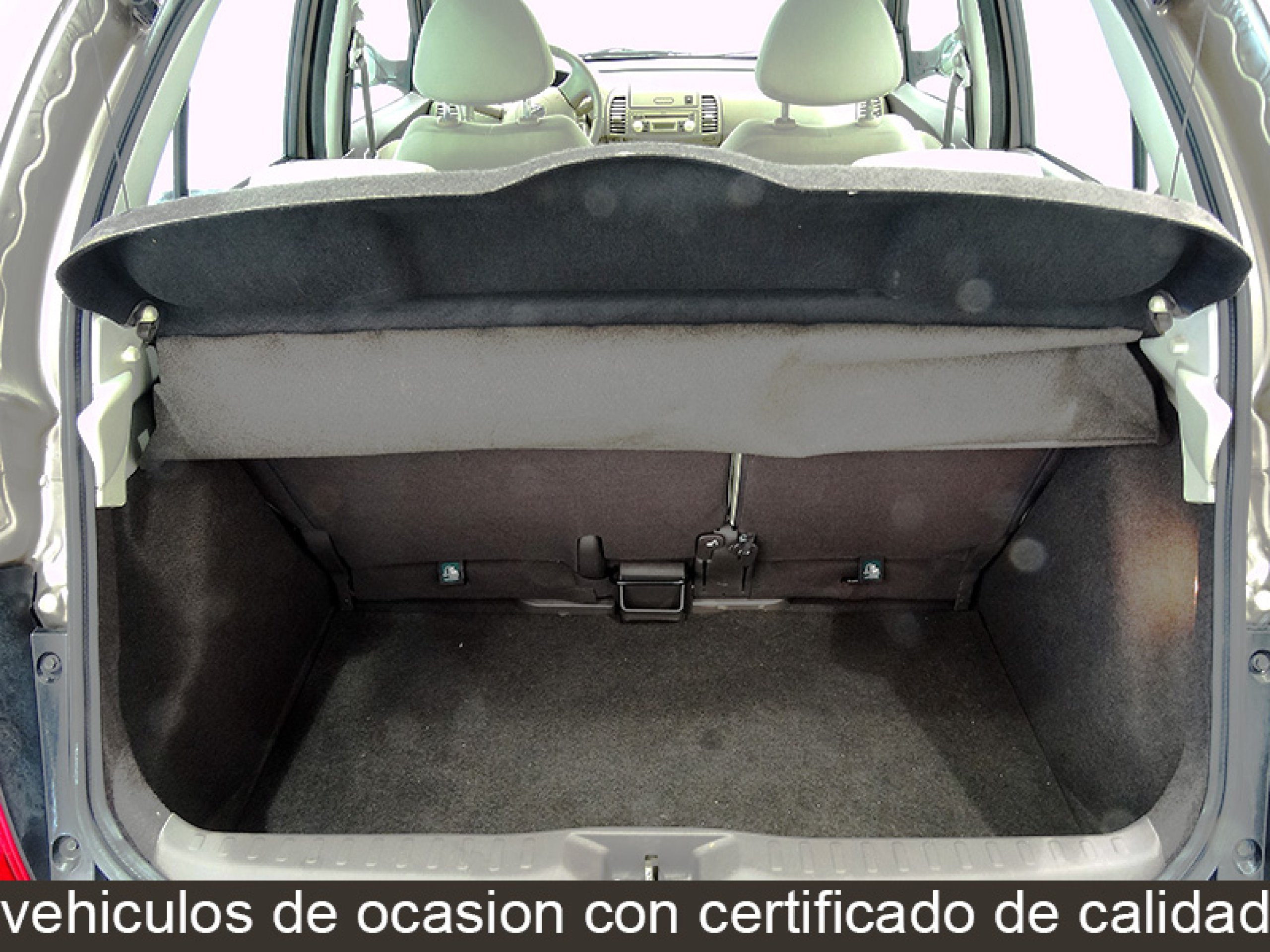 Foto Nissan Micra 16