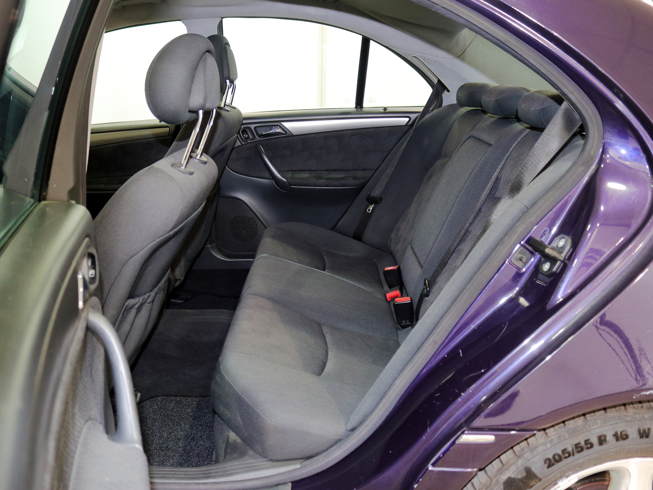 Foto Mercedes-Benz C 220 15 Foto Mercedes-Benz C 220 15