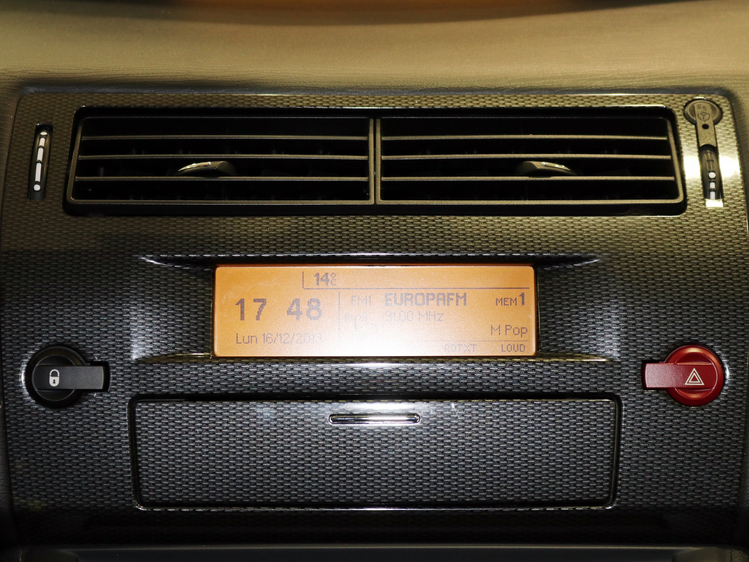Foto Citroen C4 21