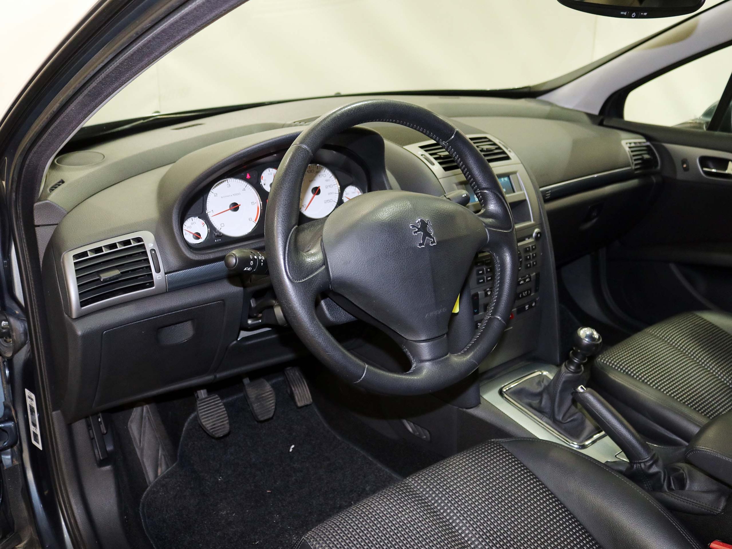 Foto Peugeot 407 14 Foto Peugeot 407 14