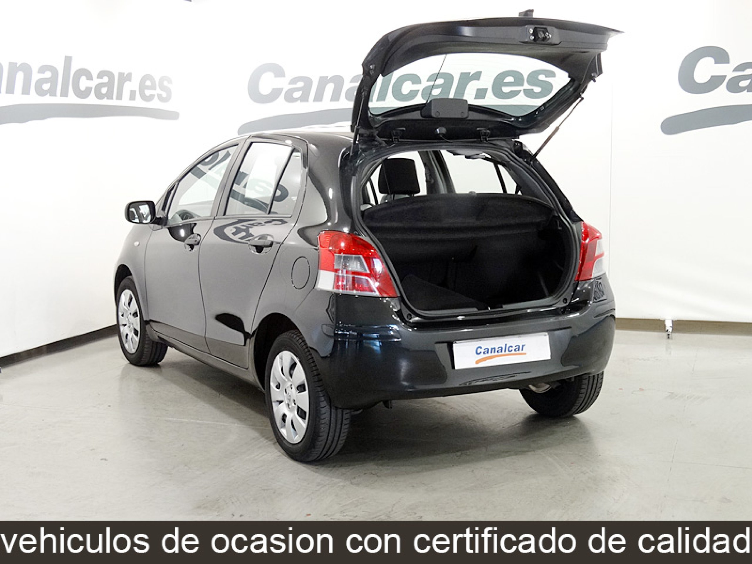 Foto Toyota Yaris 8