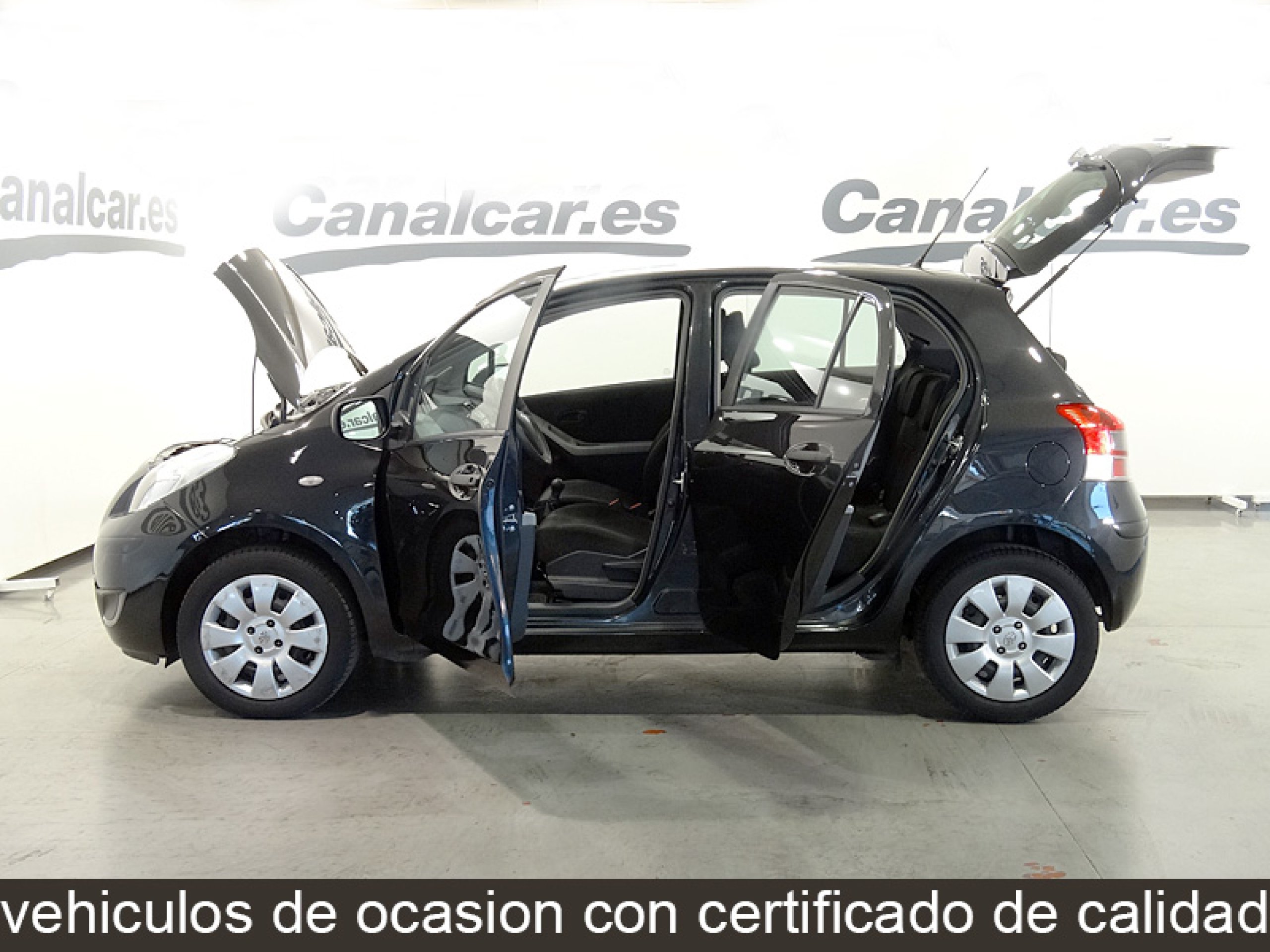 Foto Toyota Yaris 10