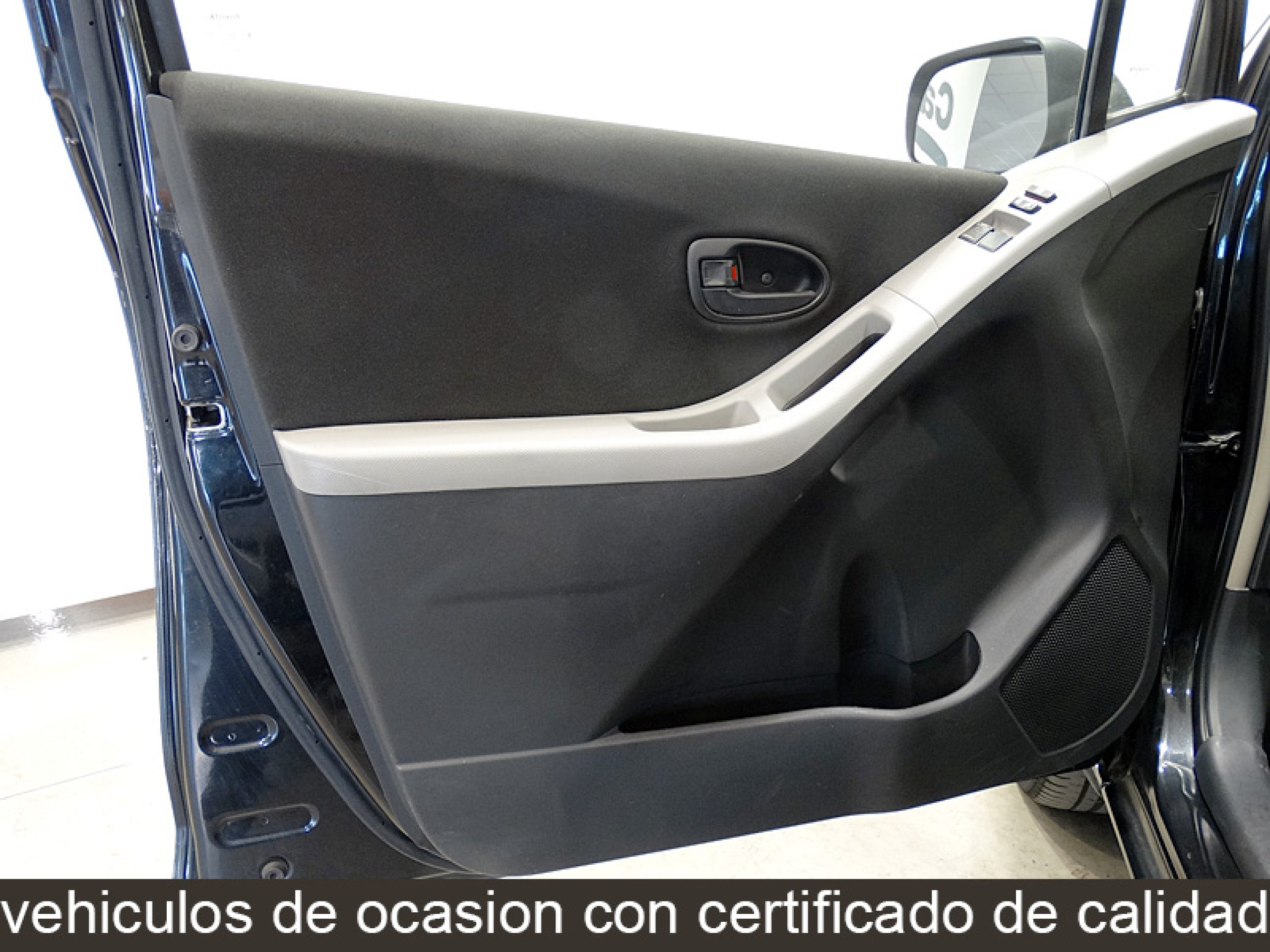 Foto Toyota Yaris 20
